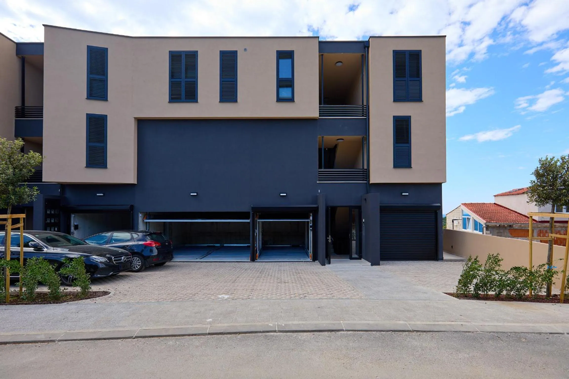 Property building in Hedera Estate Hedera Studio 1