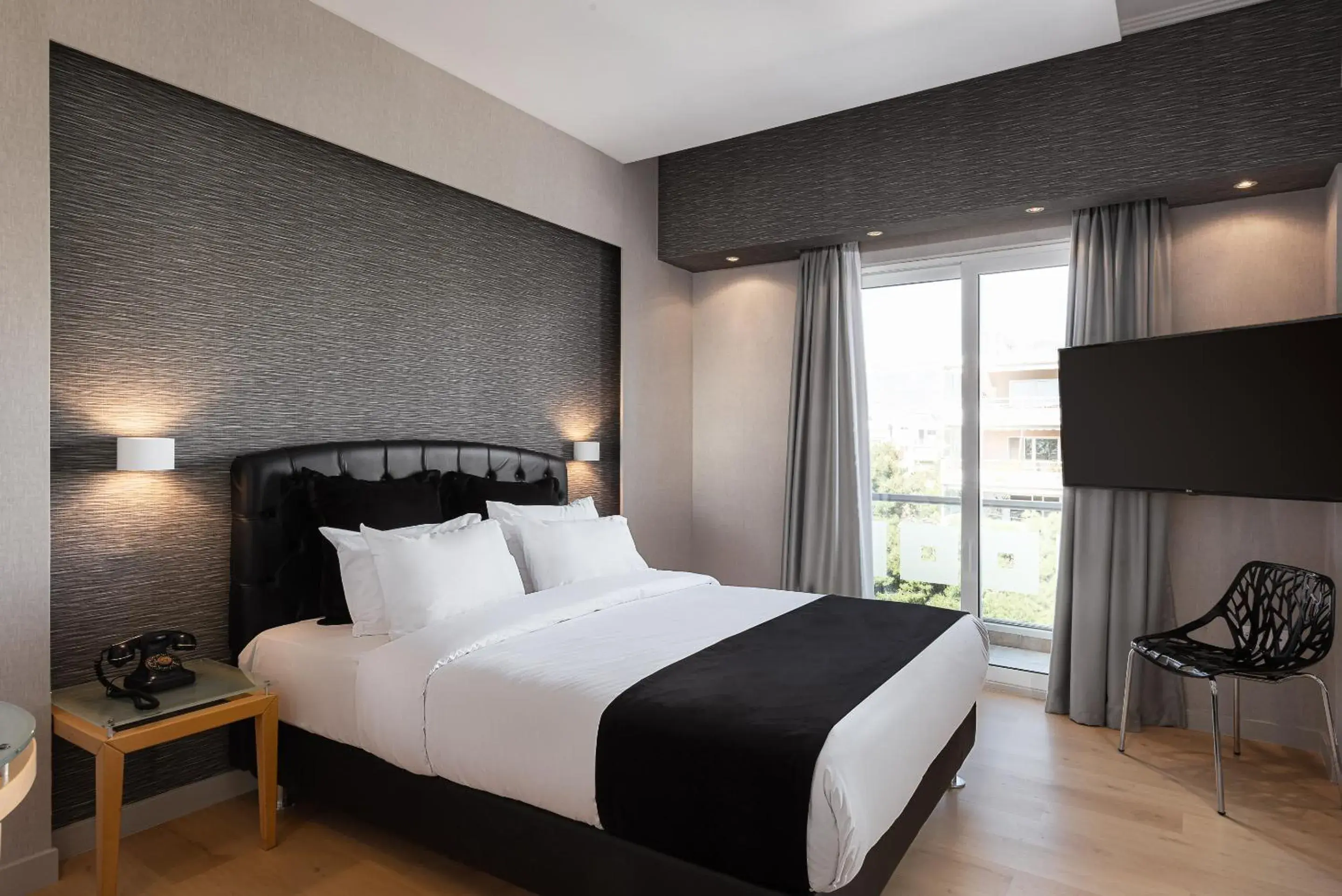 Standard Double Room in Kreoli Suites Glyfada Standard Double Room in Kreoli Suites Glyfada