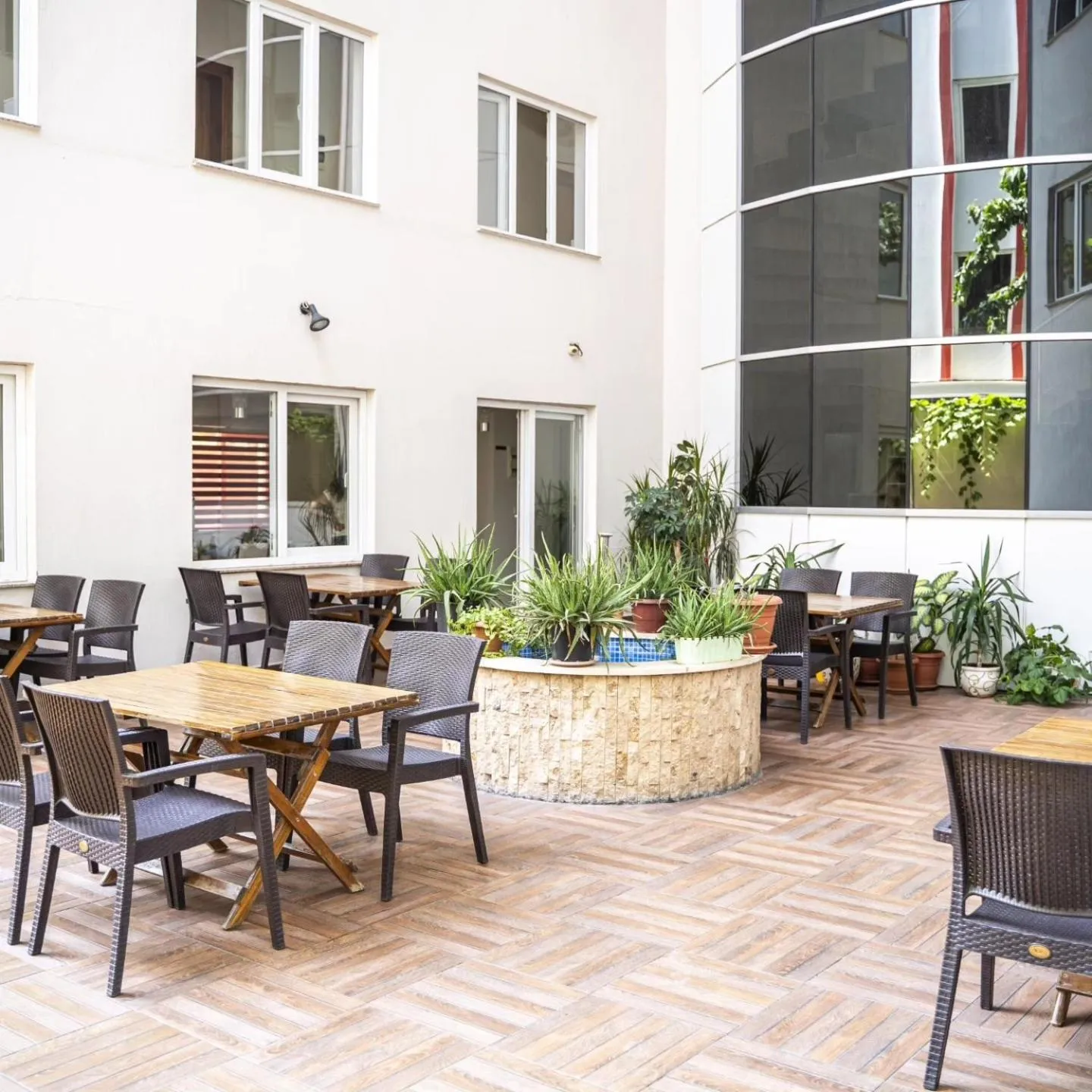 Property building in Sirin Residence