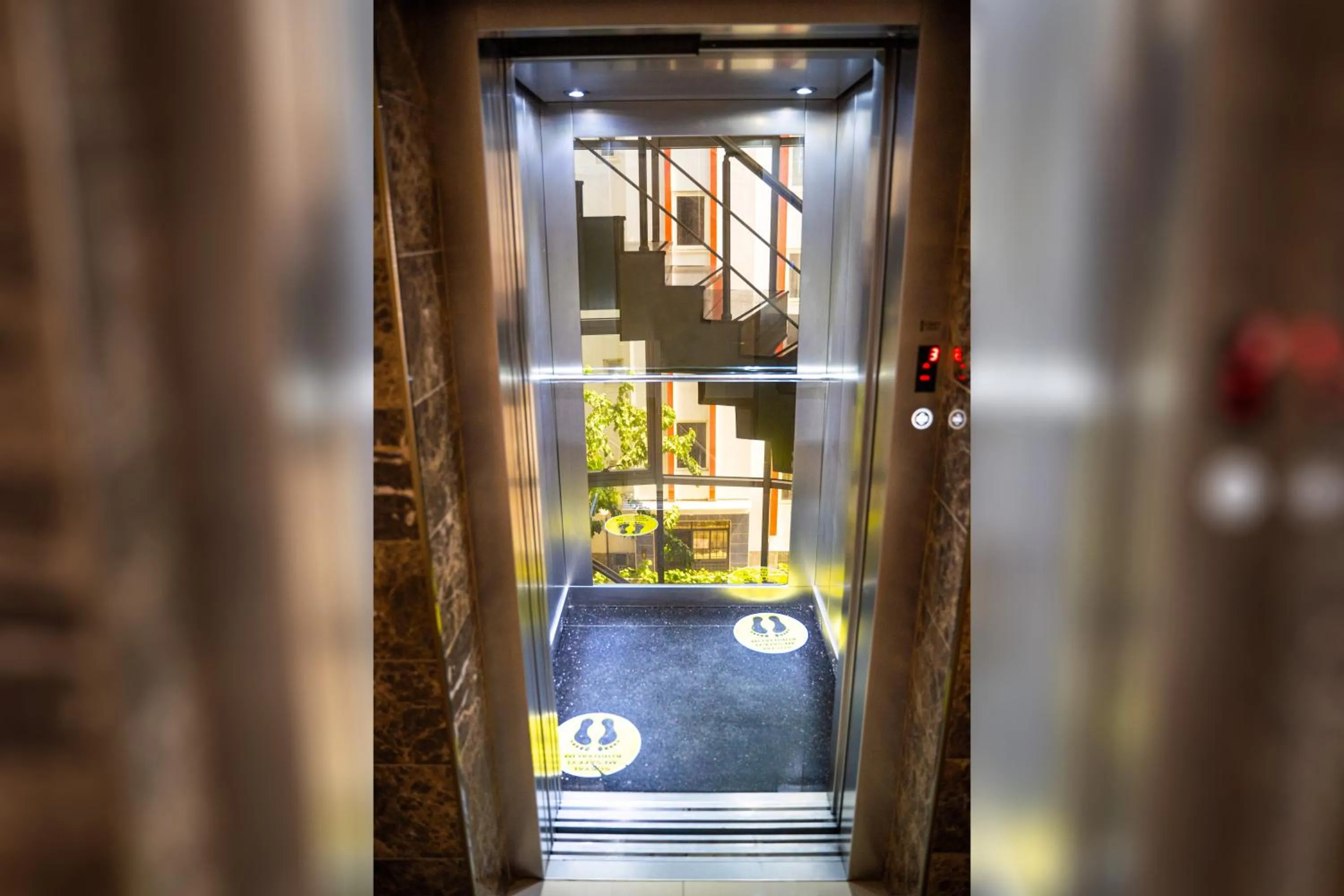 elevator in Sirin Residence