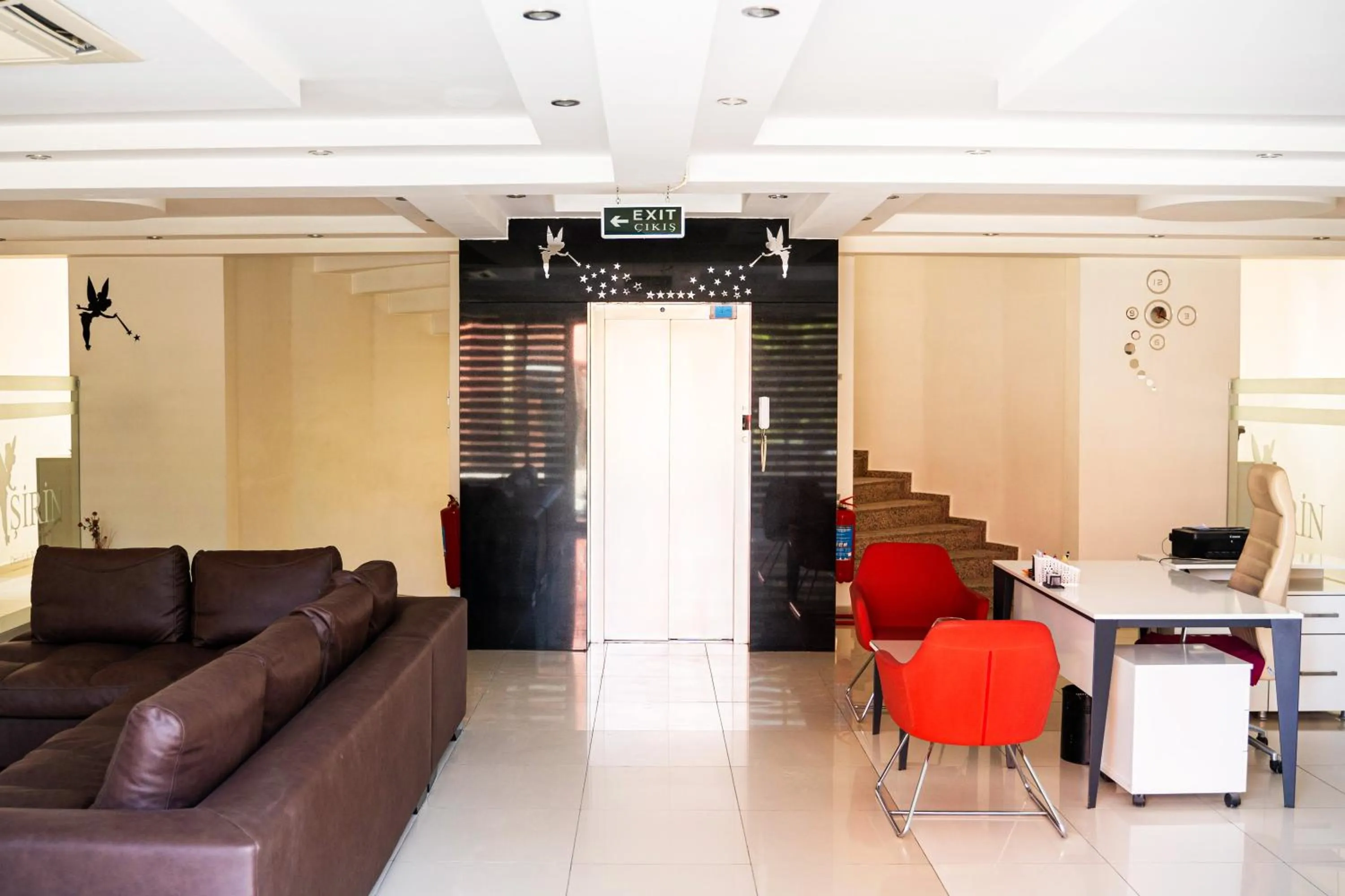 Lobby or reception in Sirin Residence