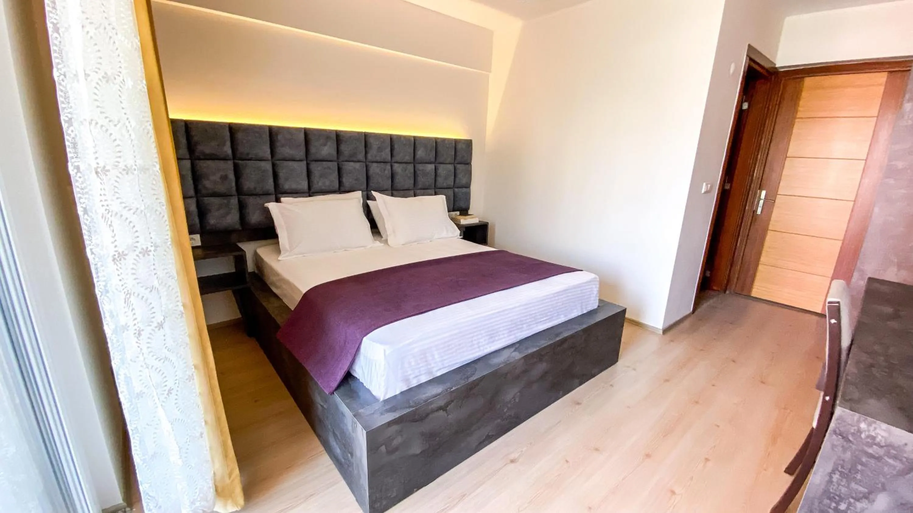 Bedroom, Bed in Sirin Residence