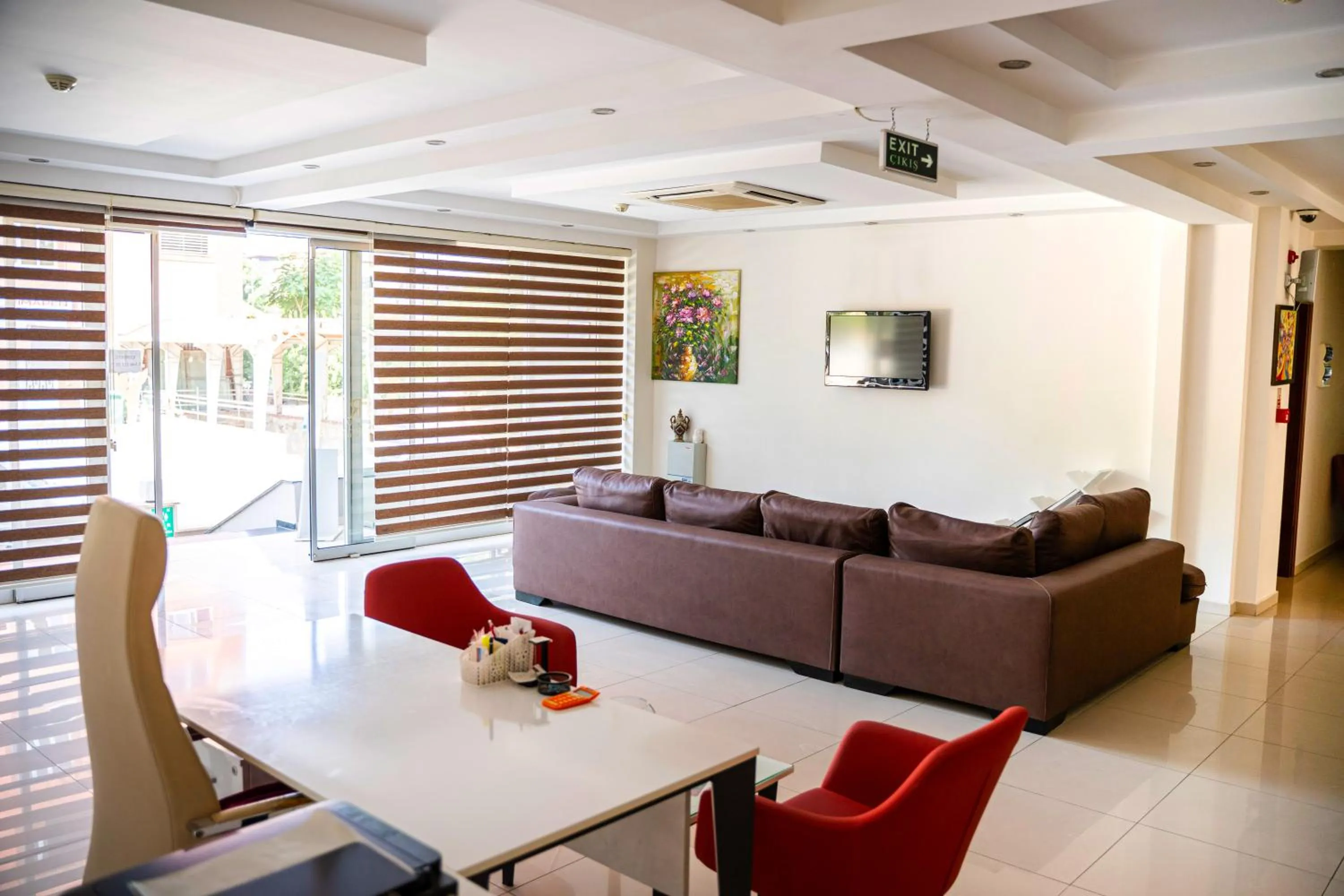 Lobby or reception in Sirin Residence