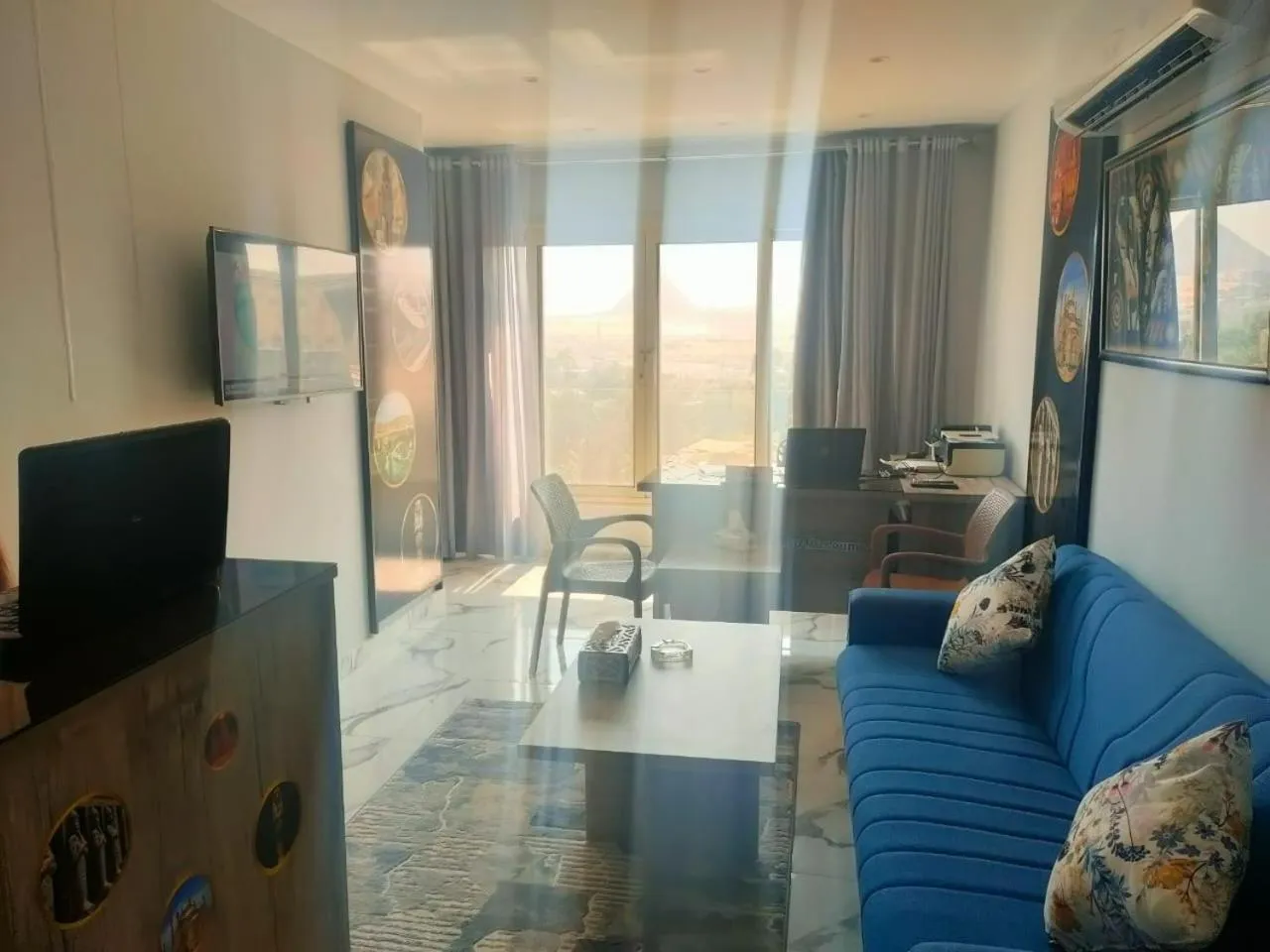 pyramids grand museum inn