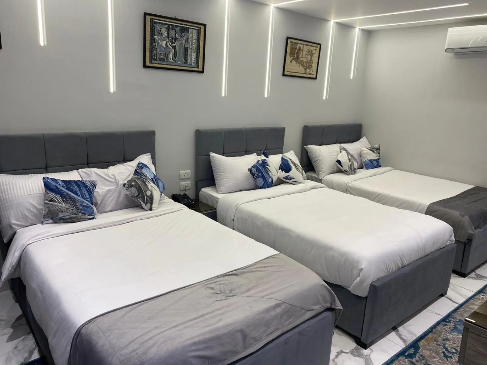 Photo of the whole room, Bed in pyramids grand museum inn