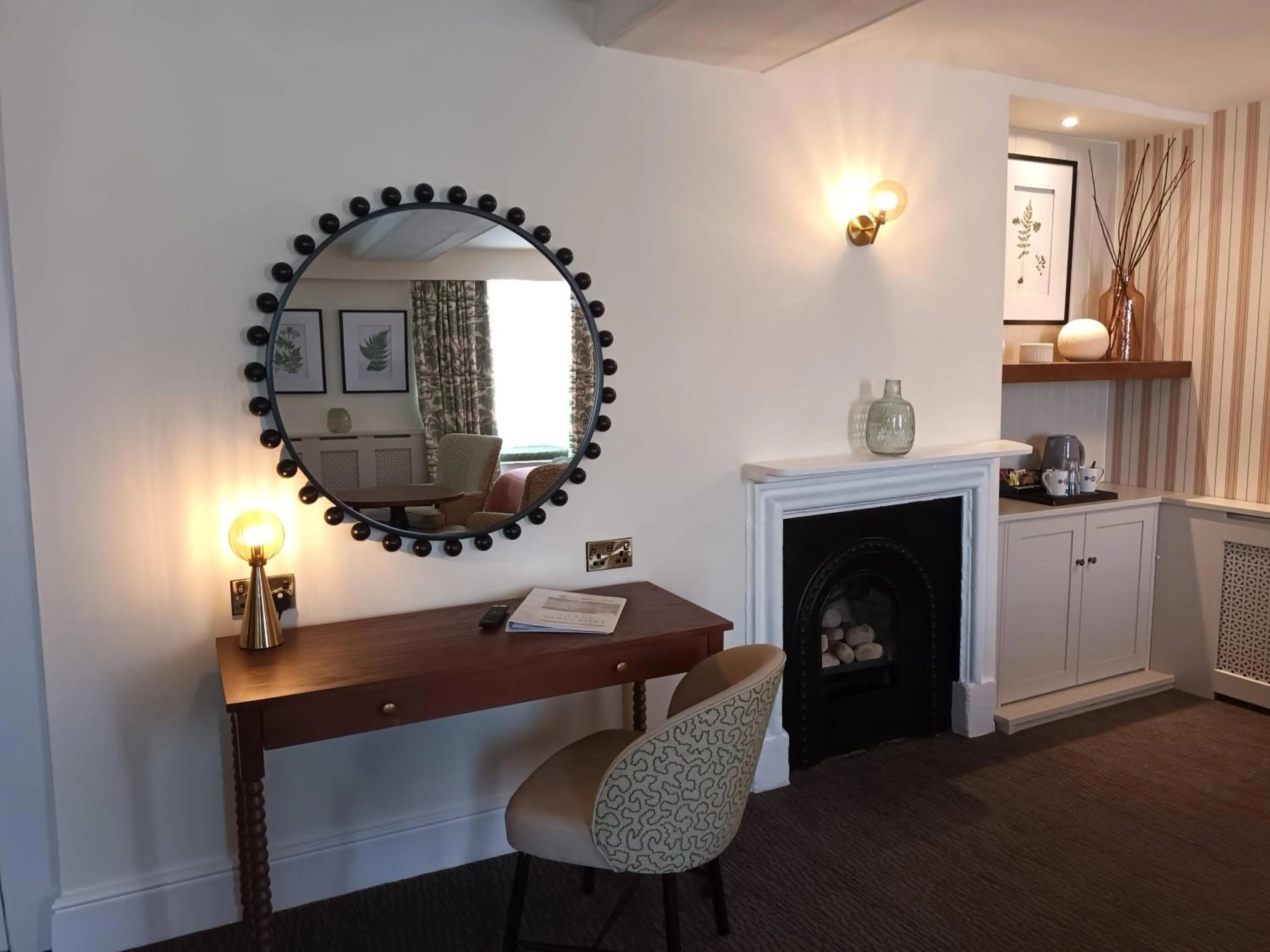 Bedroom in Best Western Plus Angel Hotel