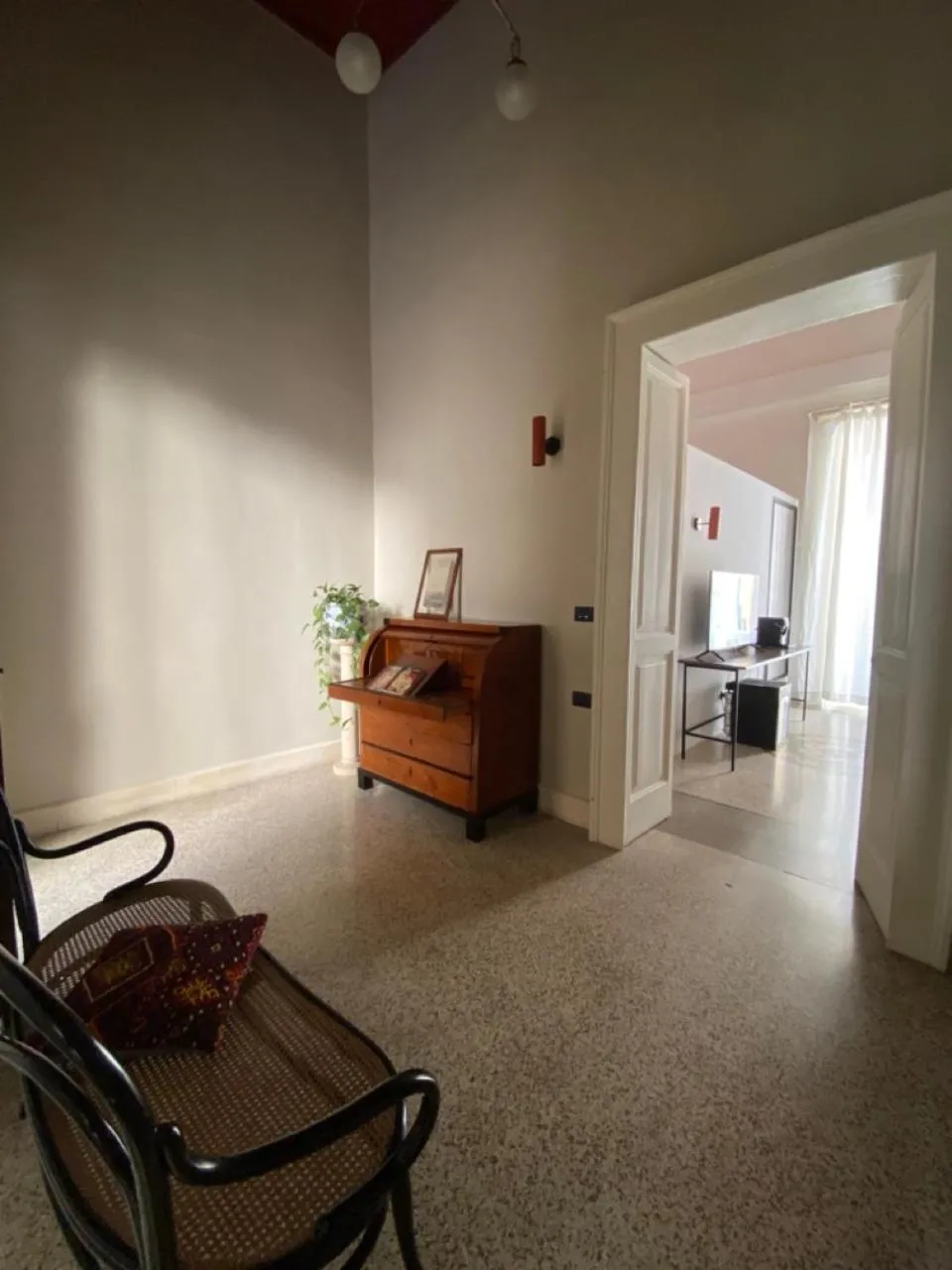 Living room in Roiss Haus Suites