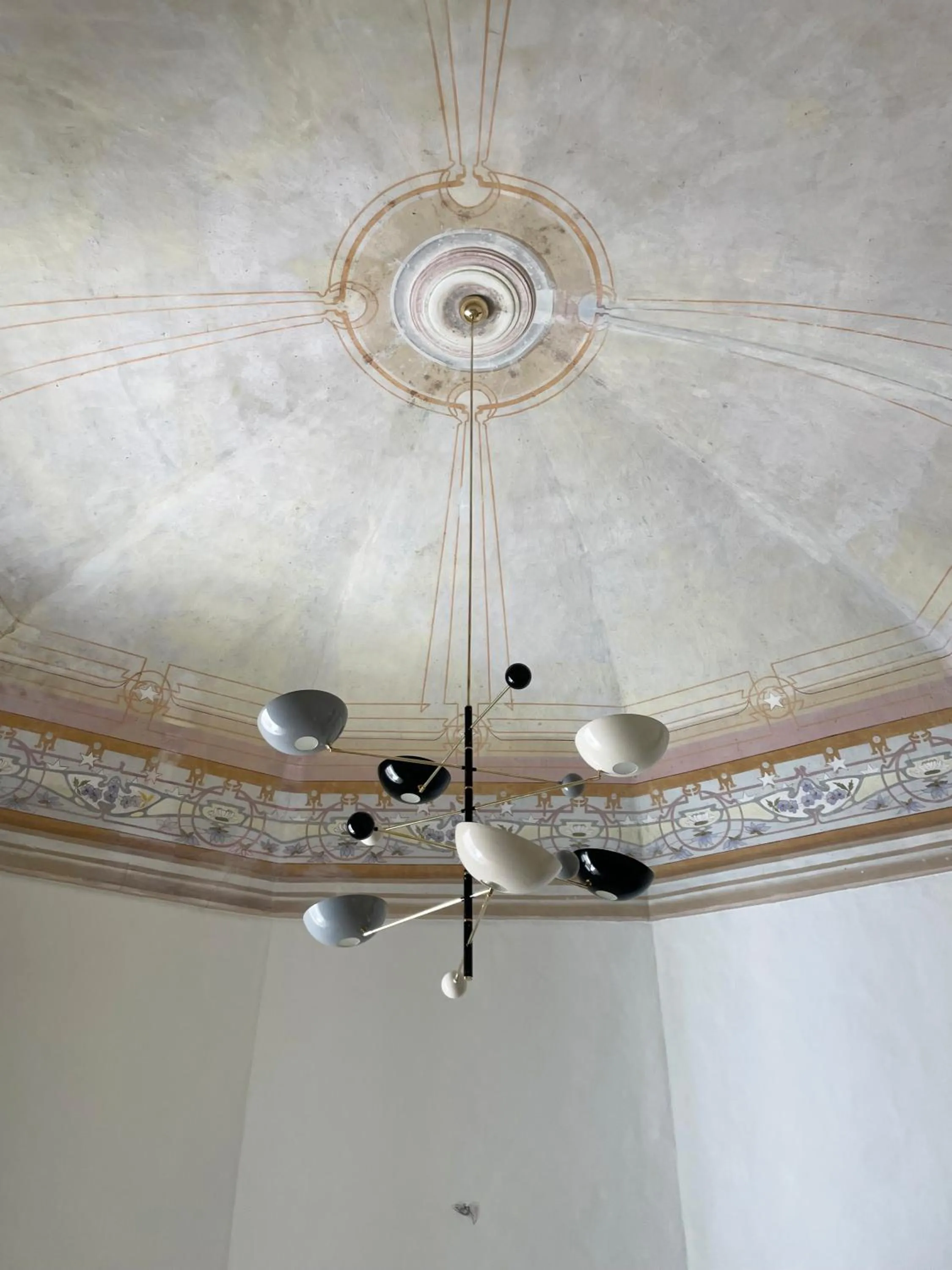 Decorative detail in Roiss Haus Suites