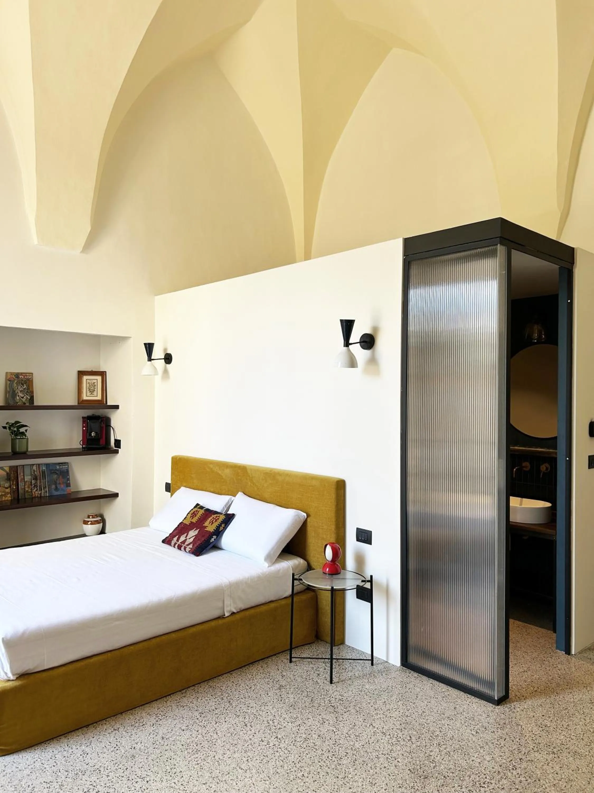 Bedroom, Bed in Roiss Haus Suites