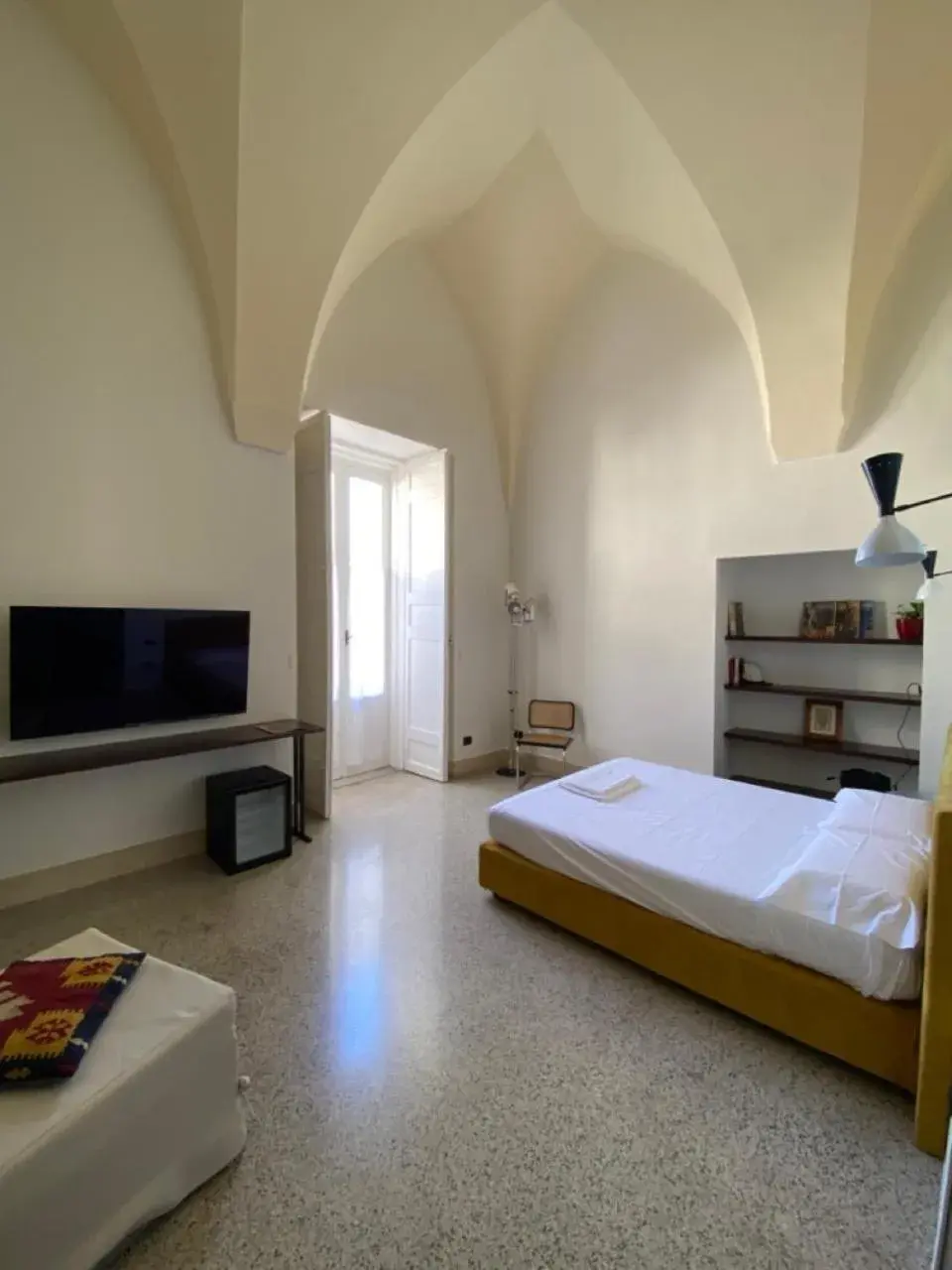 King Room with Balcony in Roiss Haus Suites King Room with Balcony in Roiss Haus Suites