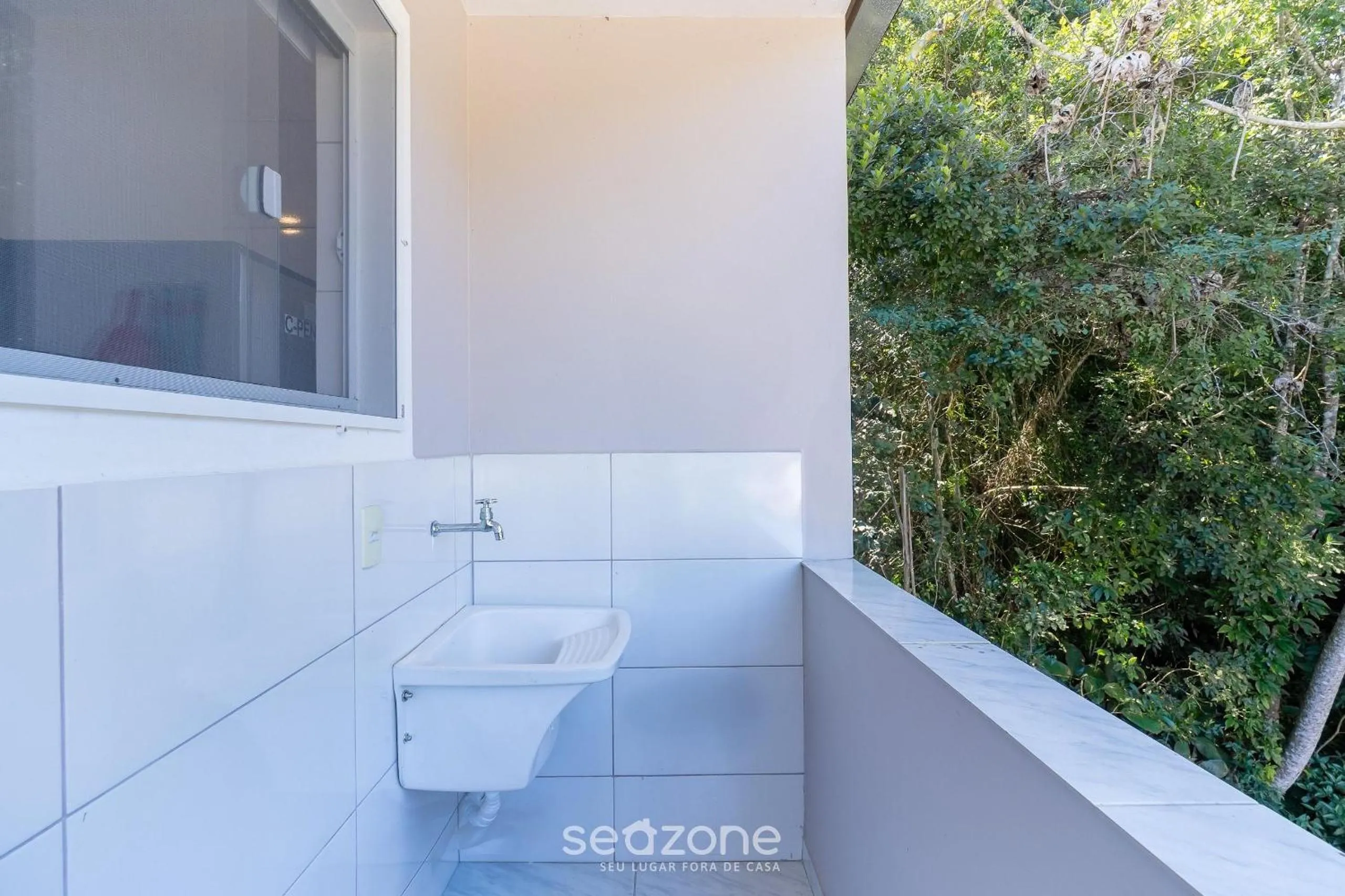 Area and facilities in Apartamentos em Jurerê - JMA