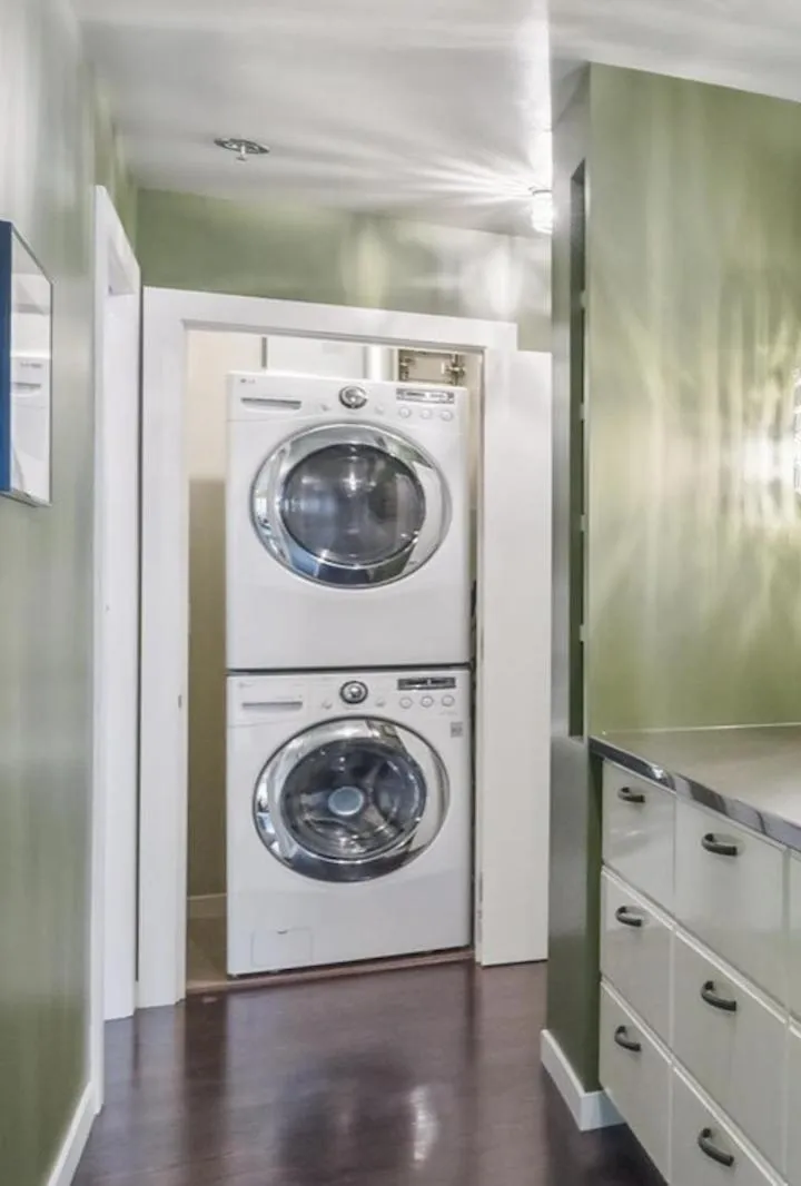 VioletSuitesPDX Boutique Hotel