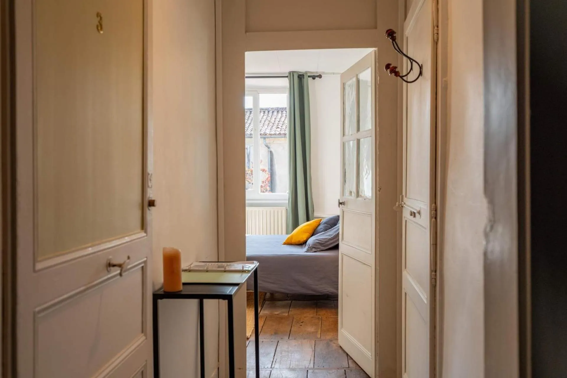 Bedroom, Bed in Les Suites de Bellac