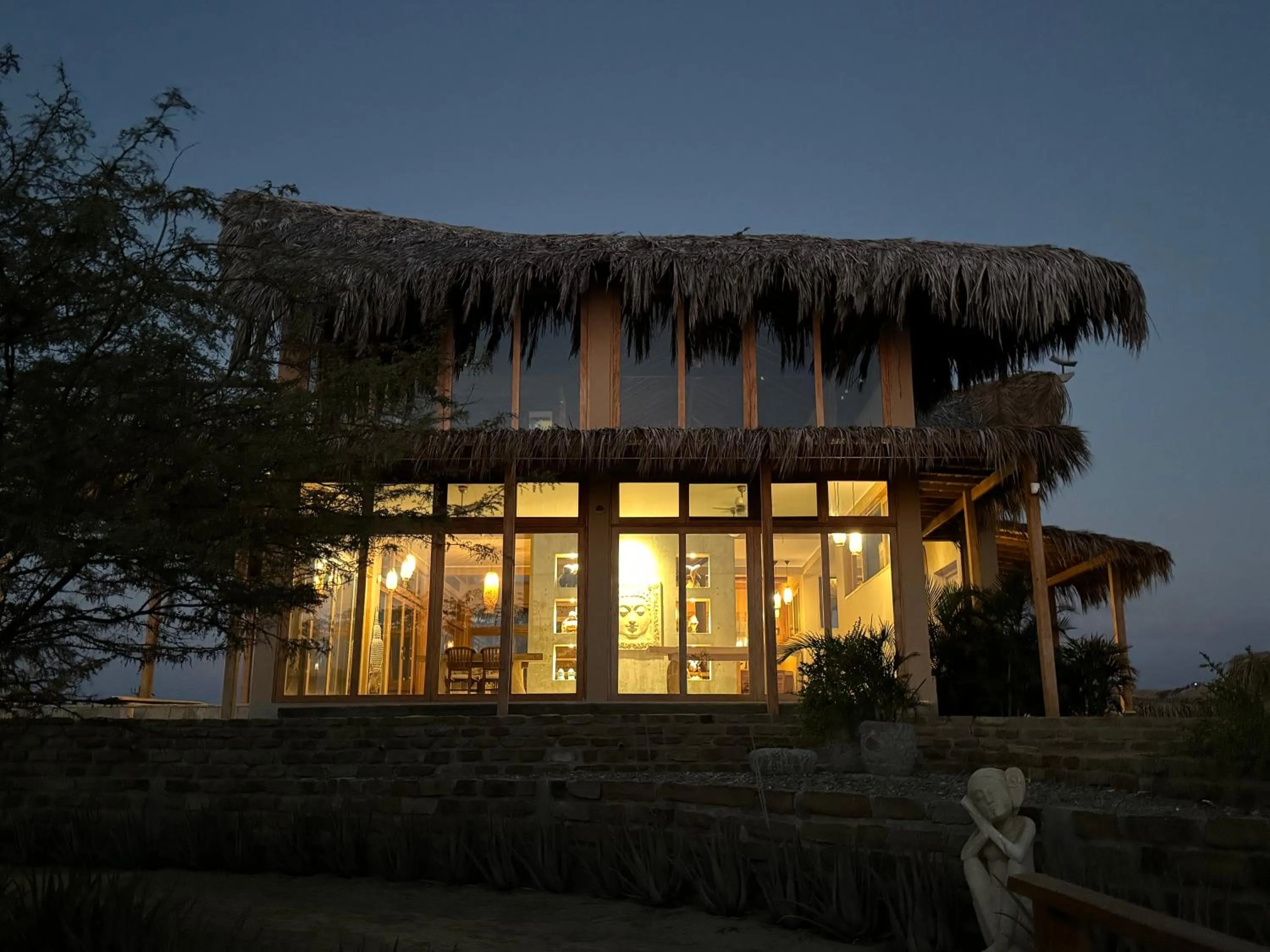 Restaurant/places to eat in La Playa