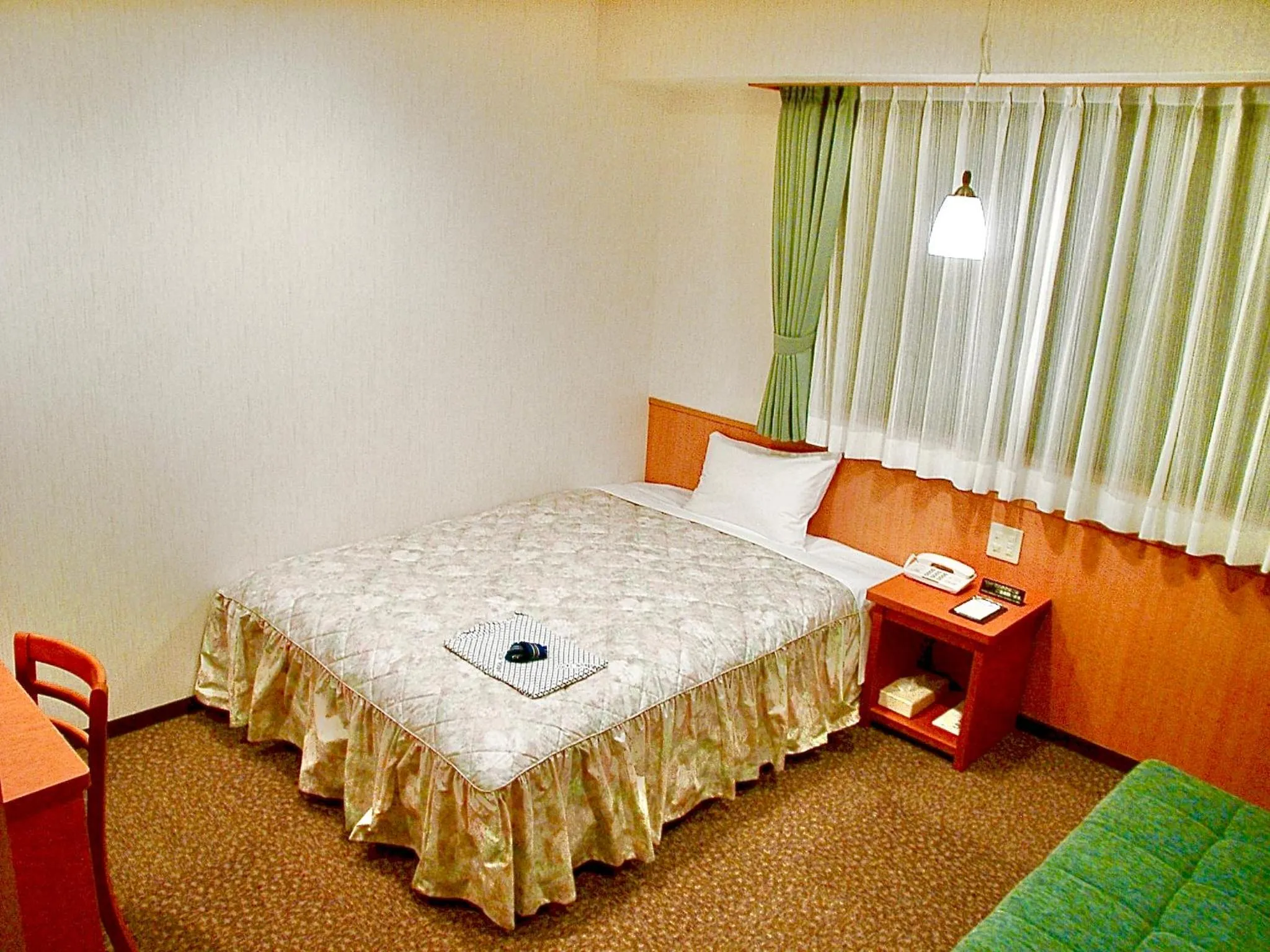 Bedroom, Bed in Yonago Universal Hotel