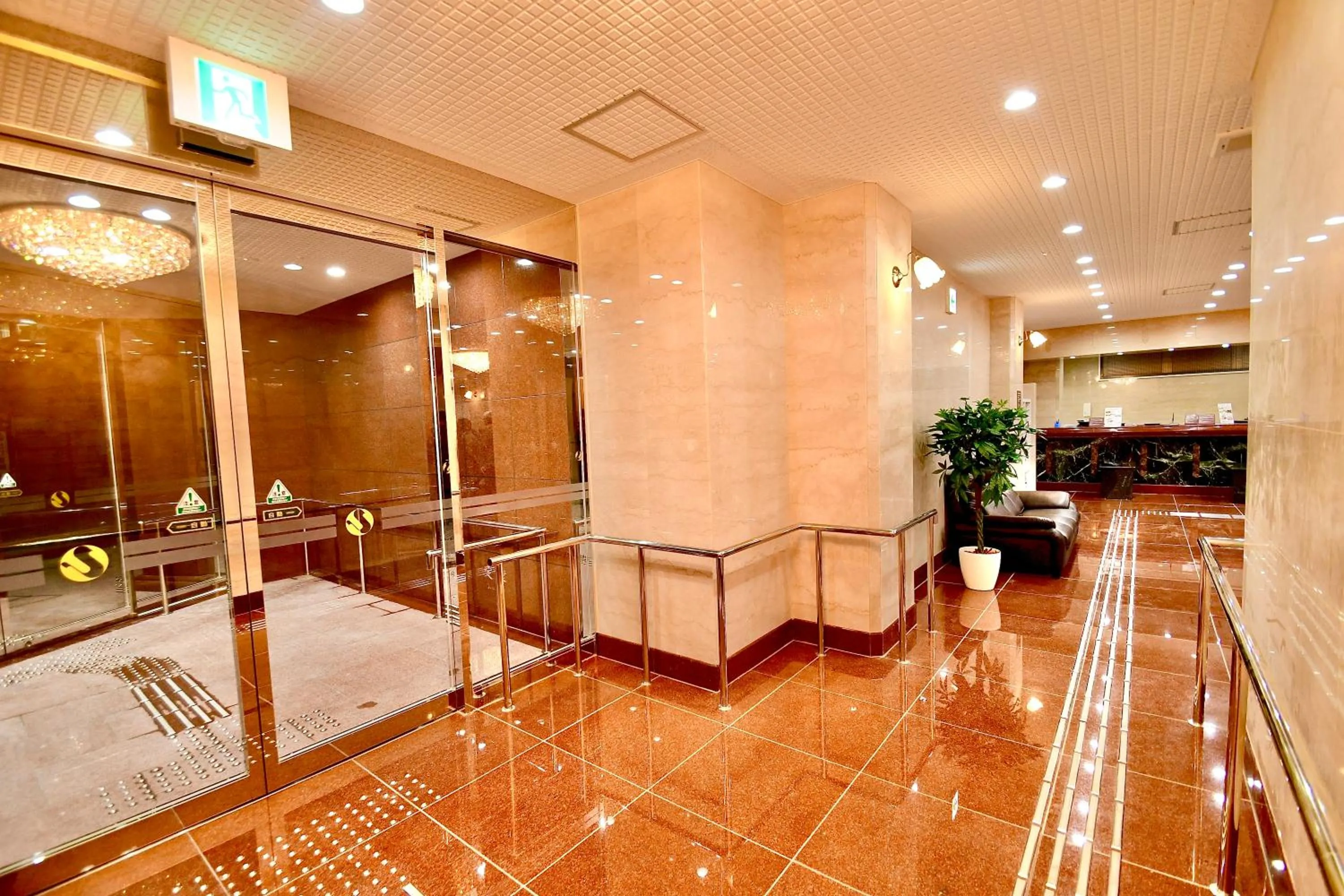 Property building in Himeji Ekimae Universal Hotel Minamiguchi