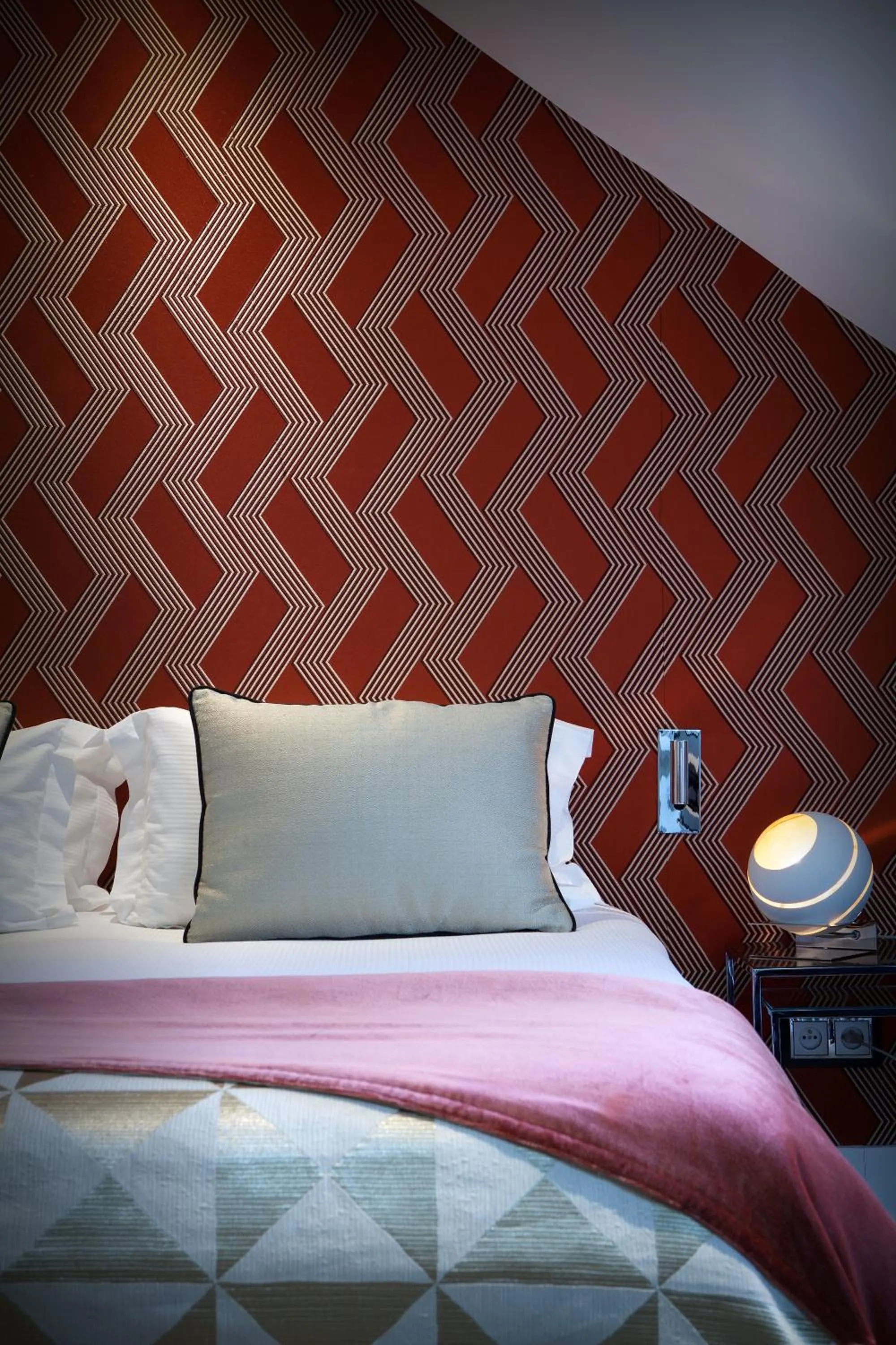 Bed in Hotel de Seze