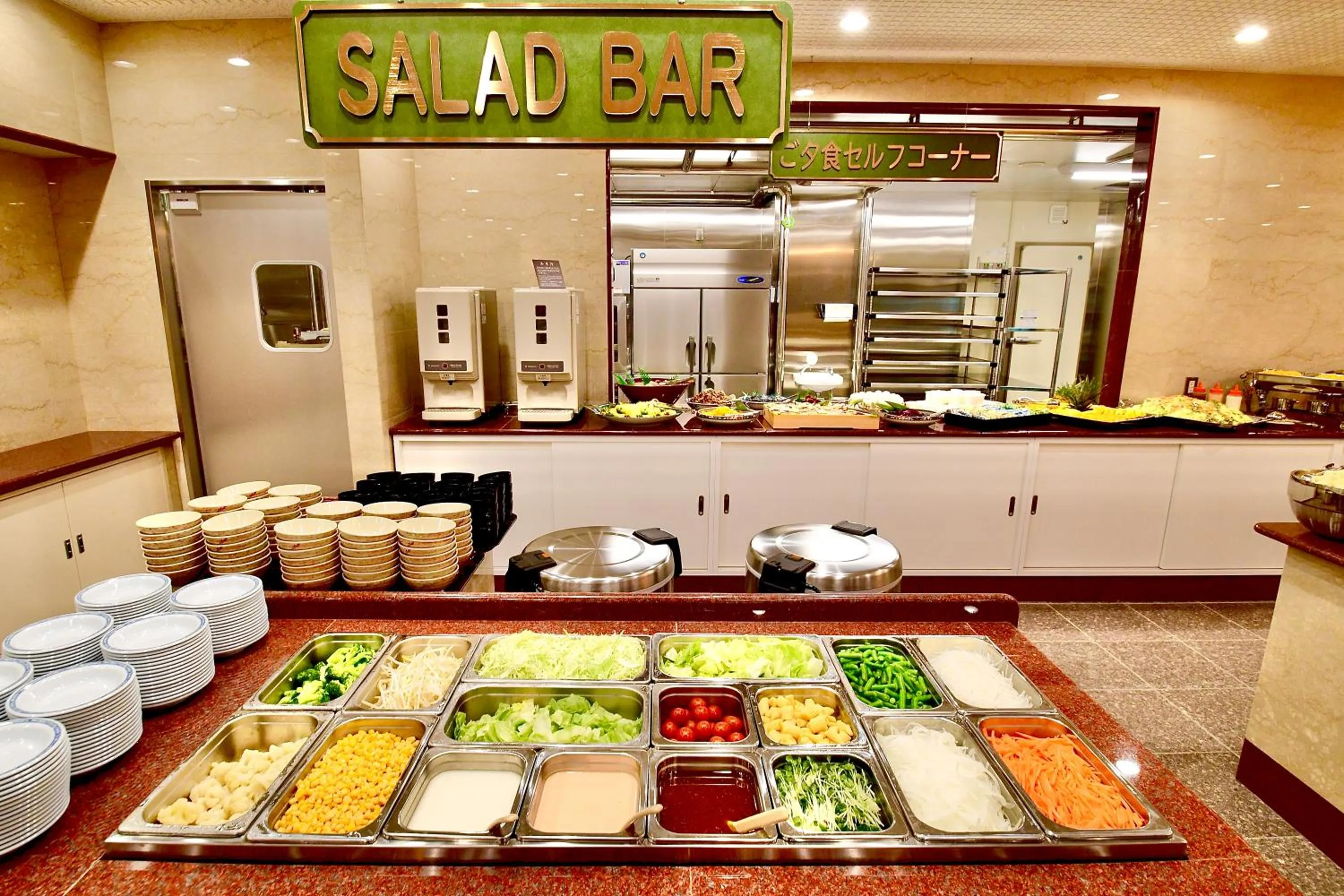 Food and drinks in Okayama Universal Hotel Annex