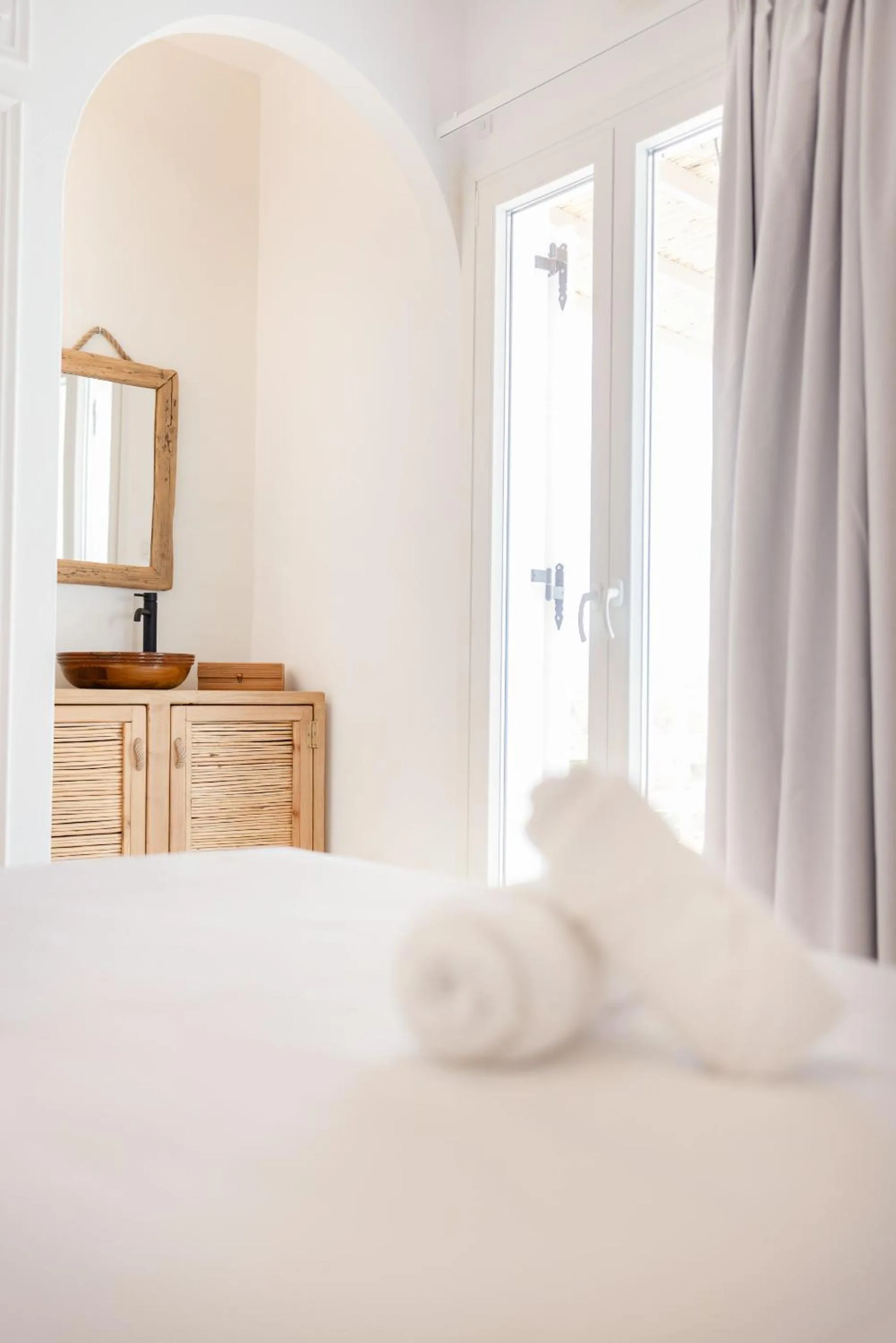 Bed in Acoya Residences