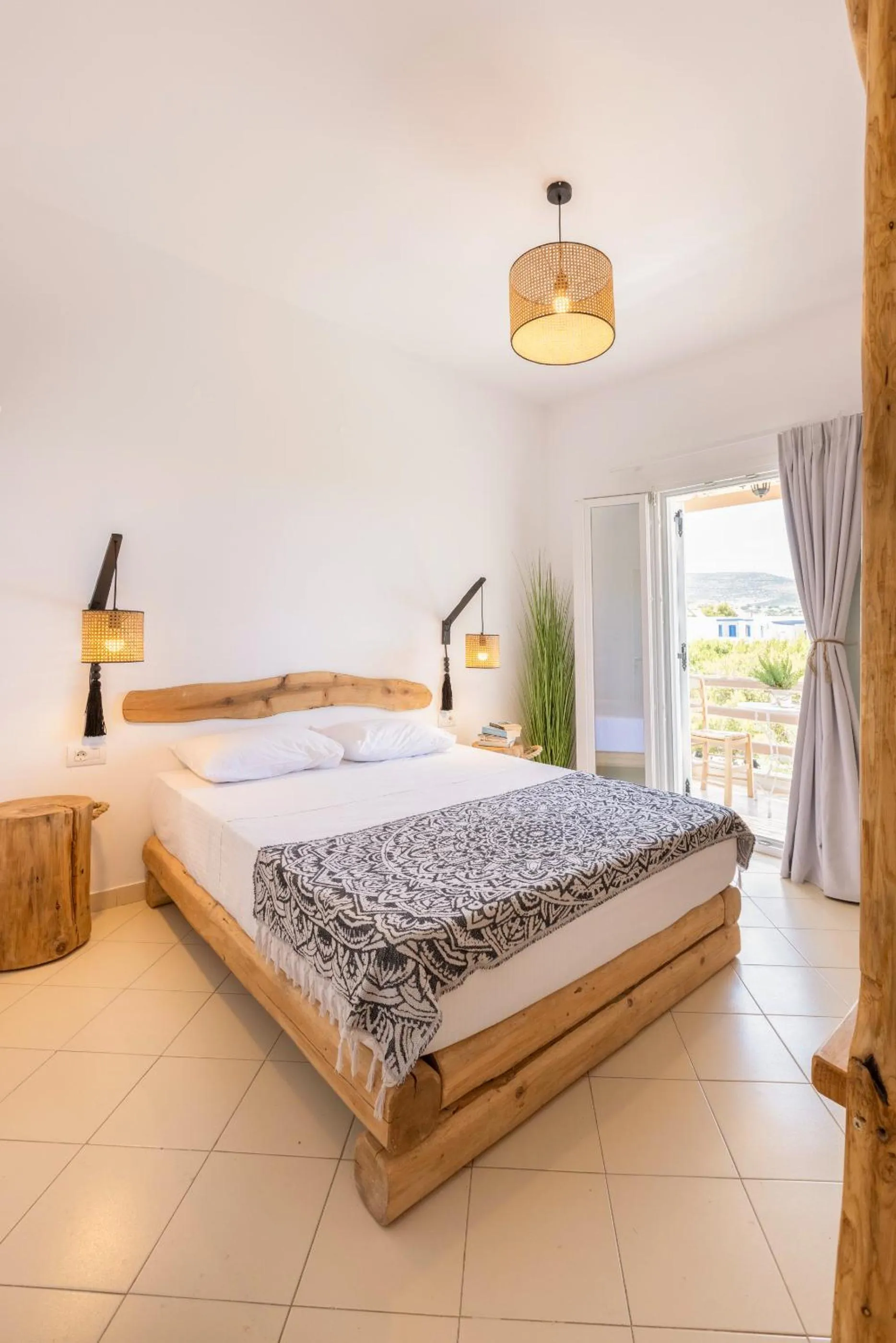 Bedroom, Bed in Acoya Residences