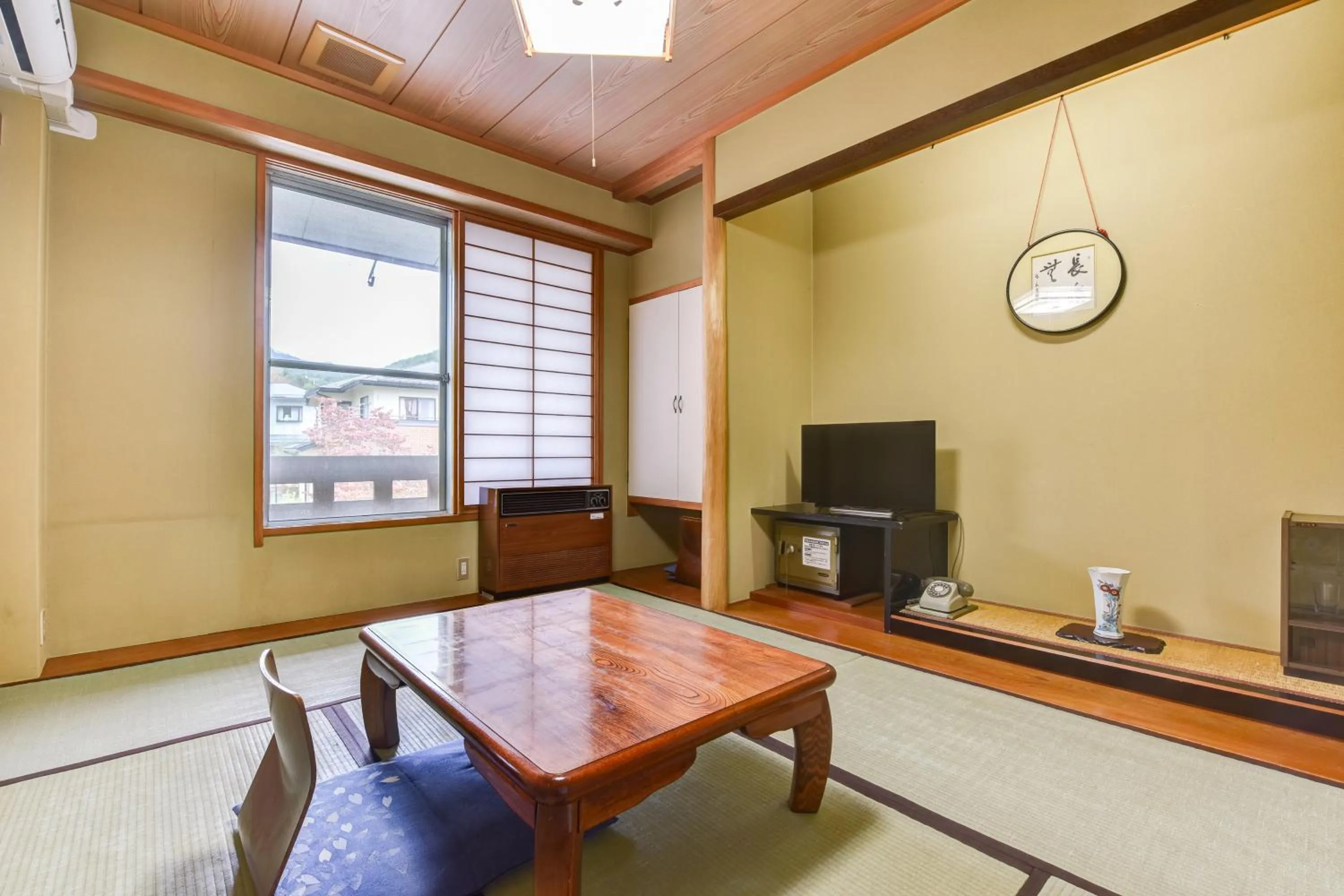 Photo of the whole room in Annex Fujiya Ryokan