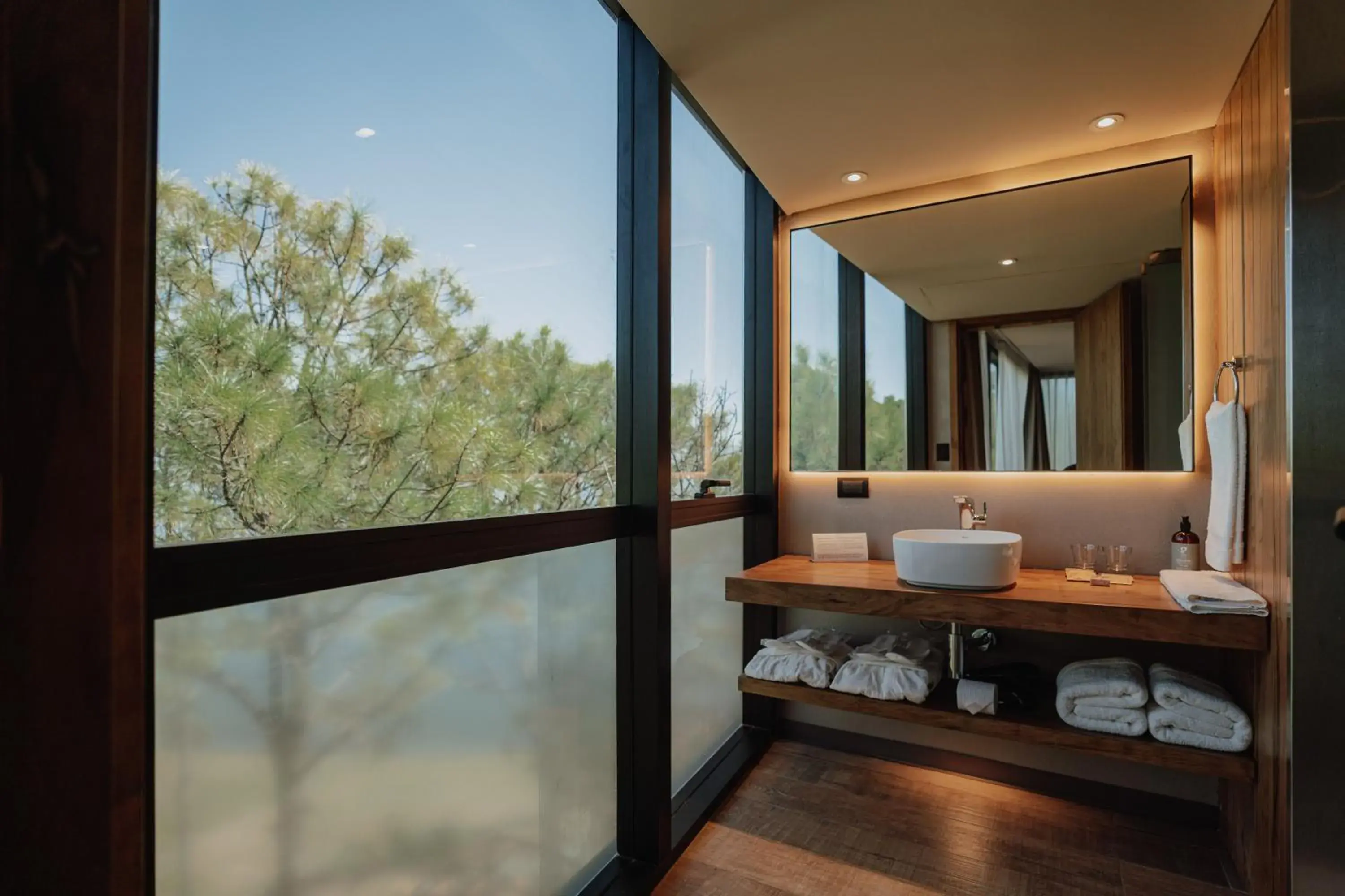 Deluxe King Suite in Get Hotel Molvento, AKEN SOUL Collection Deluxe King Suite in Get Hotel Molvento, AKEN SOUL Collection