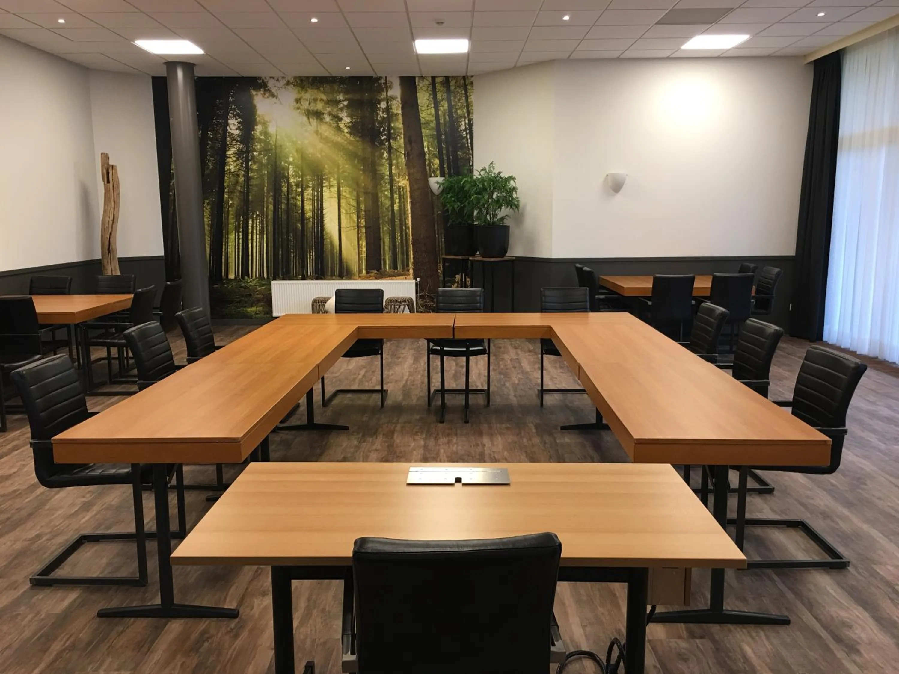 Meeting/conference room in Hotel De Werelt Garderen