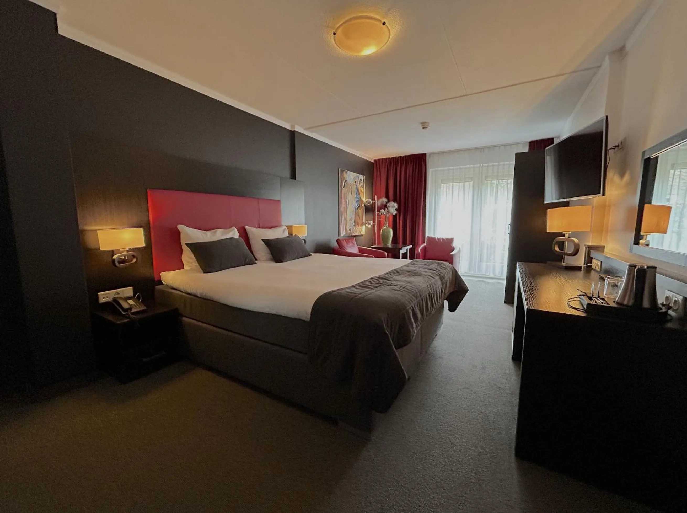 Bedroom, Bed in Hotel De Werelt Garderen