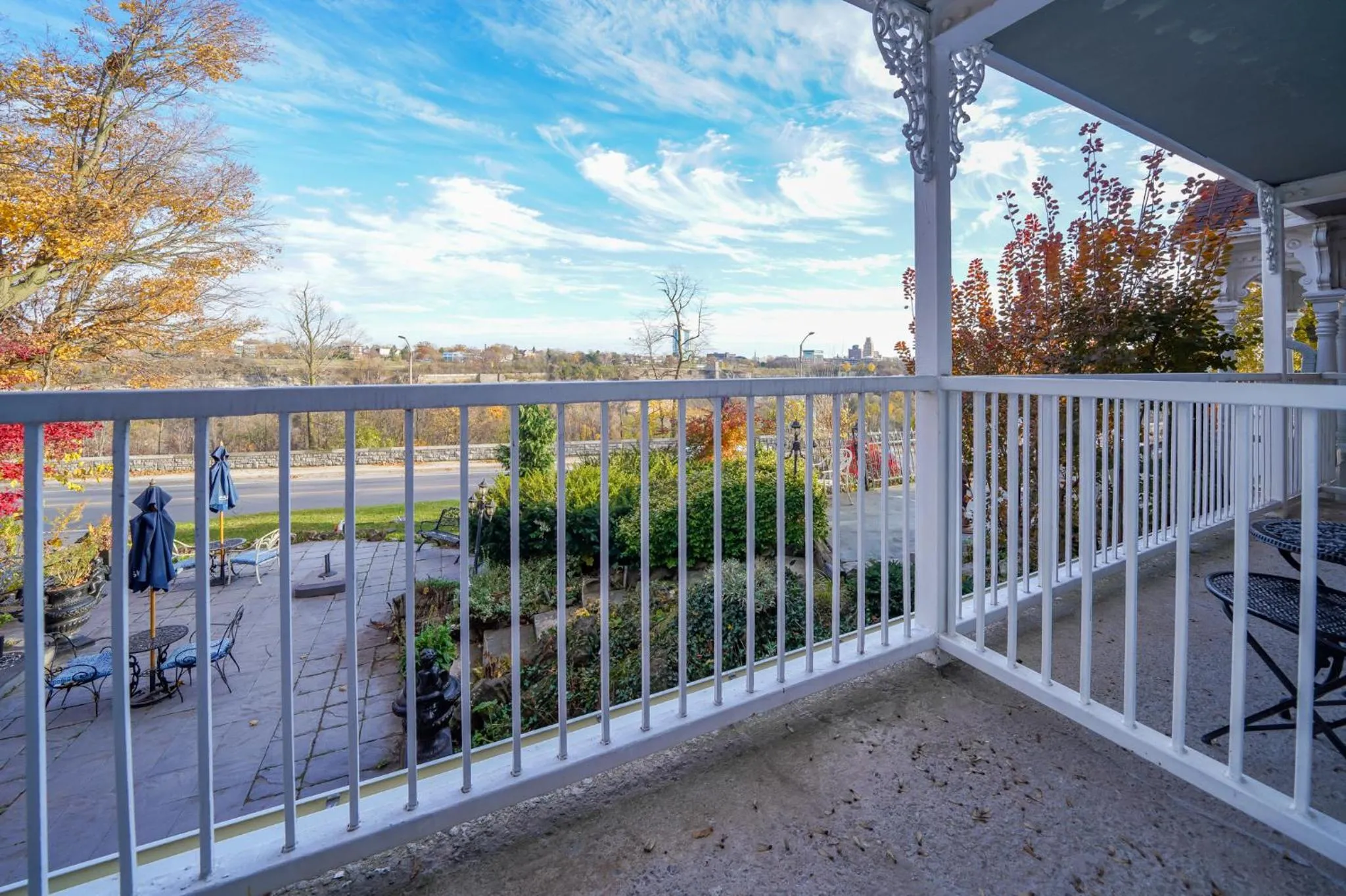 Patio in Niagara Grandview Boutique Hotel