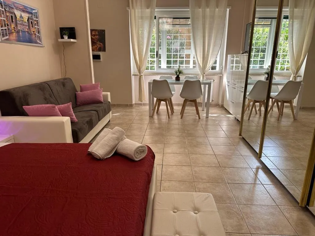 Bed in Rome Maya Home