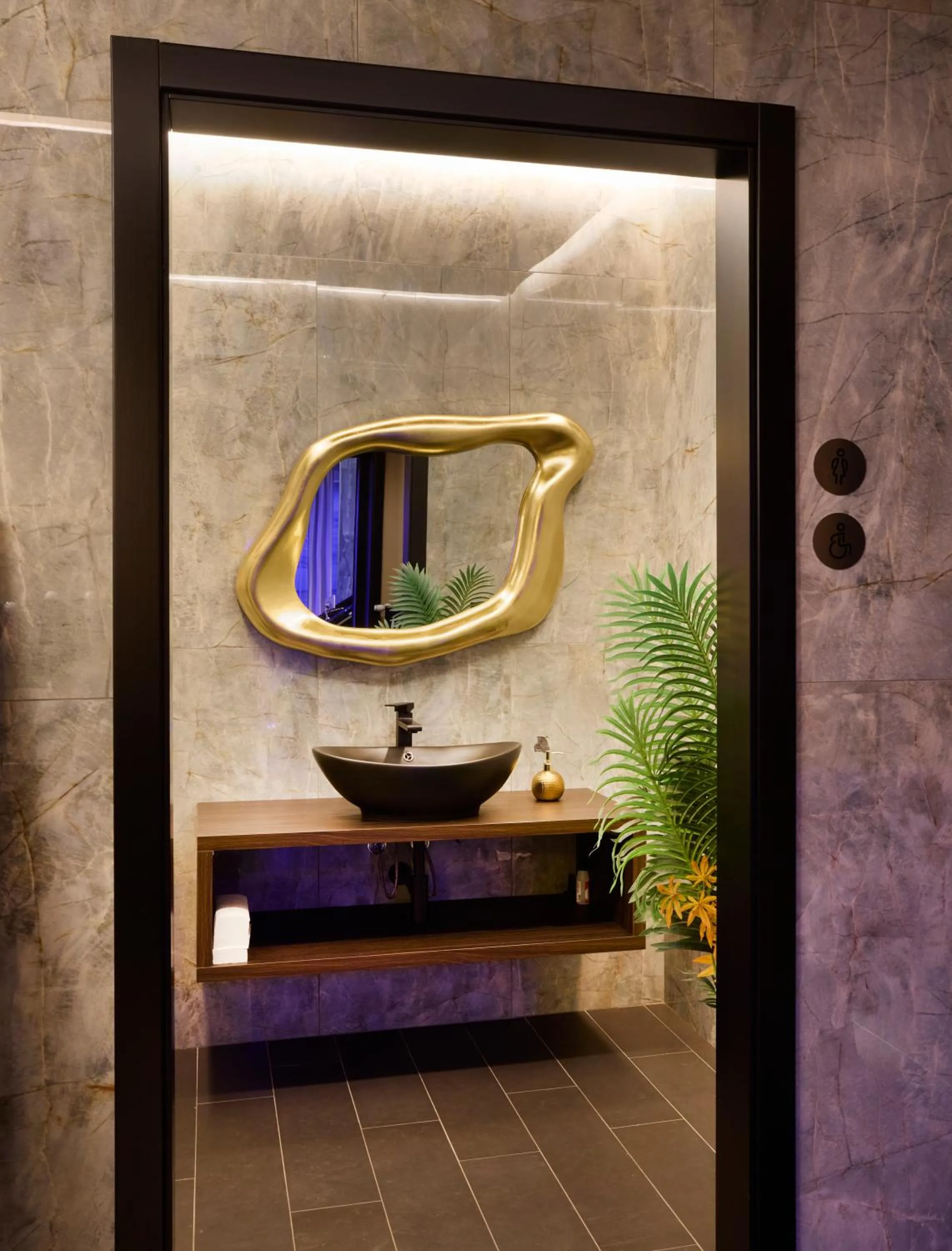 Restaurant/places to eat in Le Maginot Relais