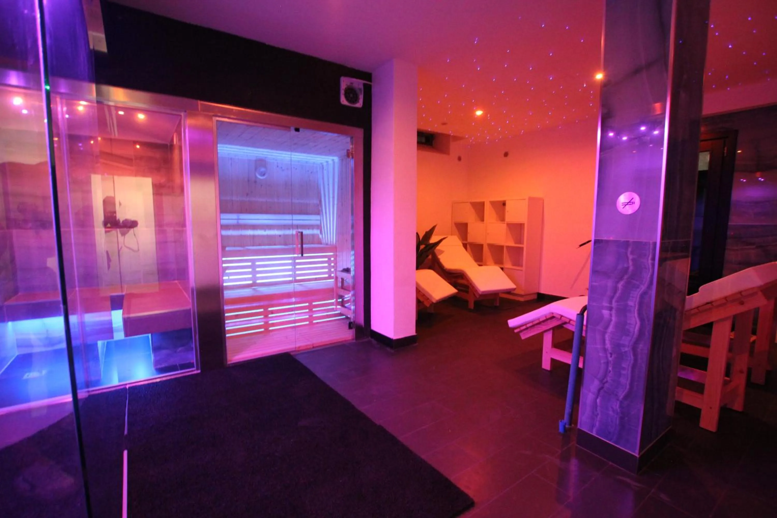 Spa and wellness centre/facilities, Bed in Le Maginot Relais