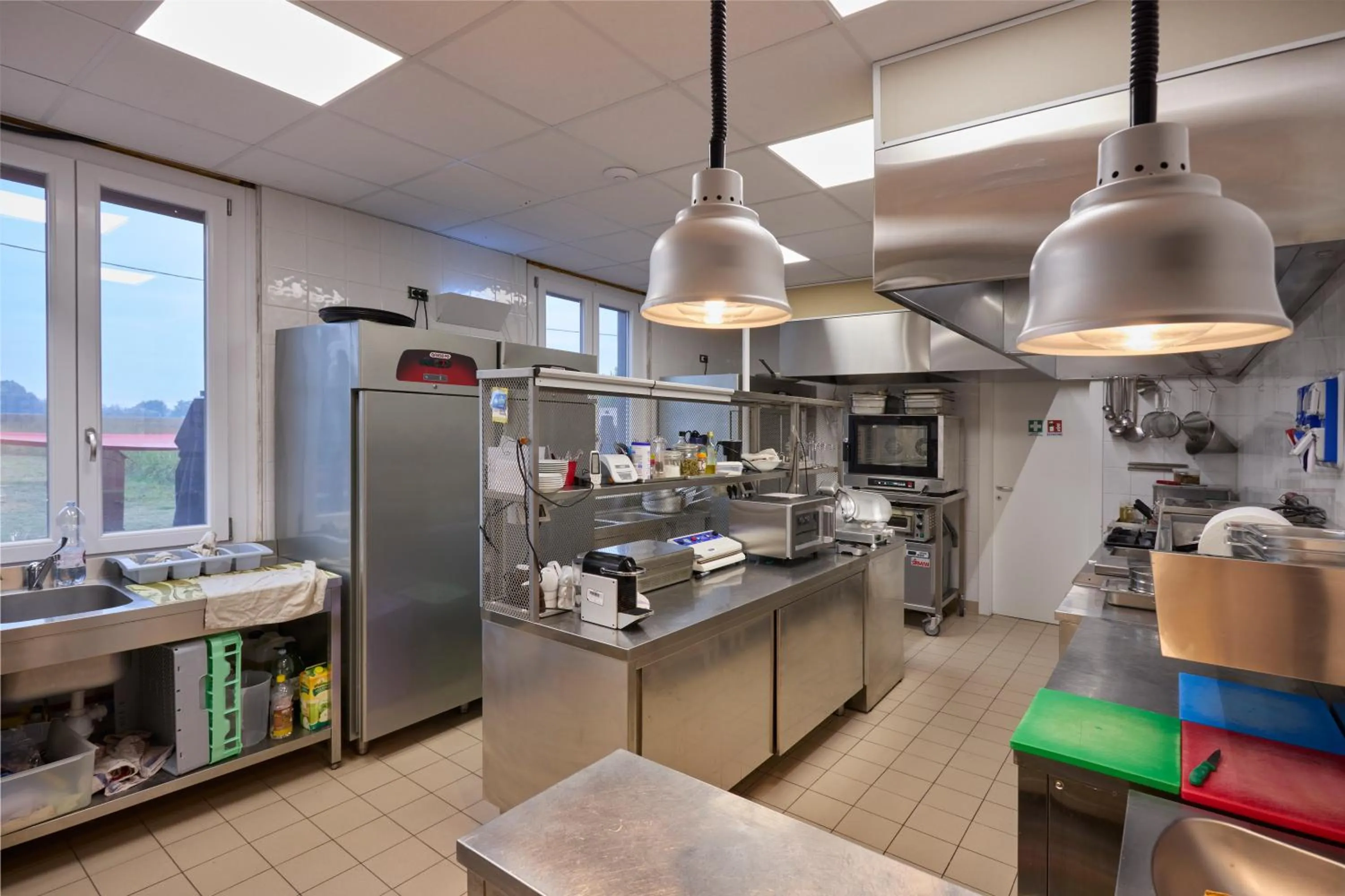 kitchen in Le Maginot Relais