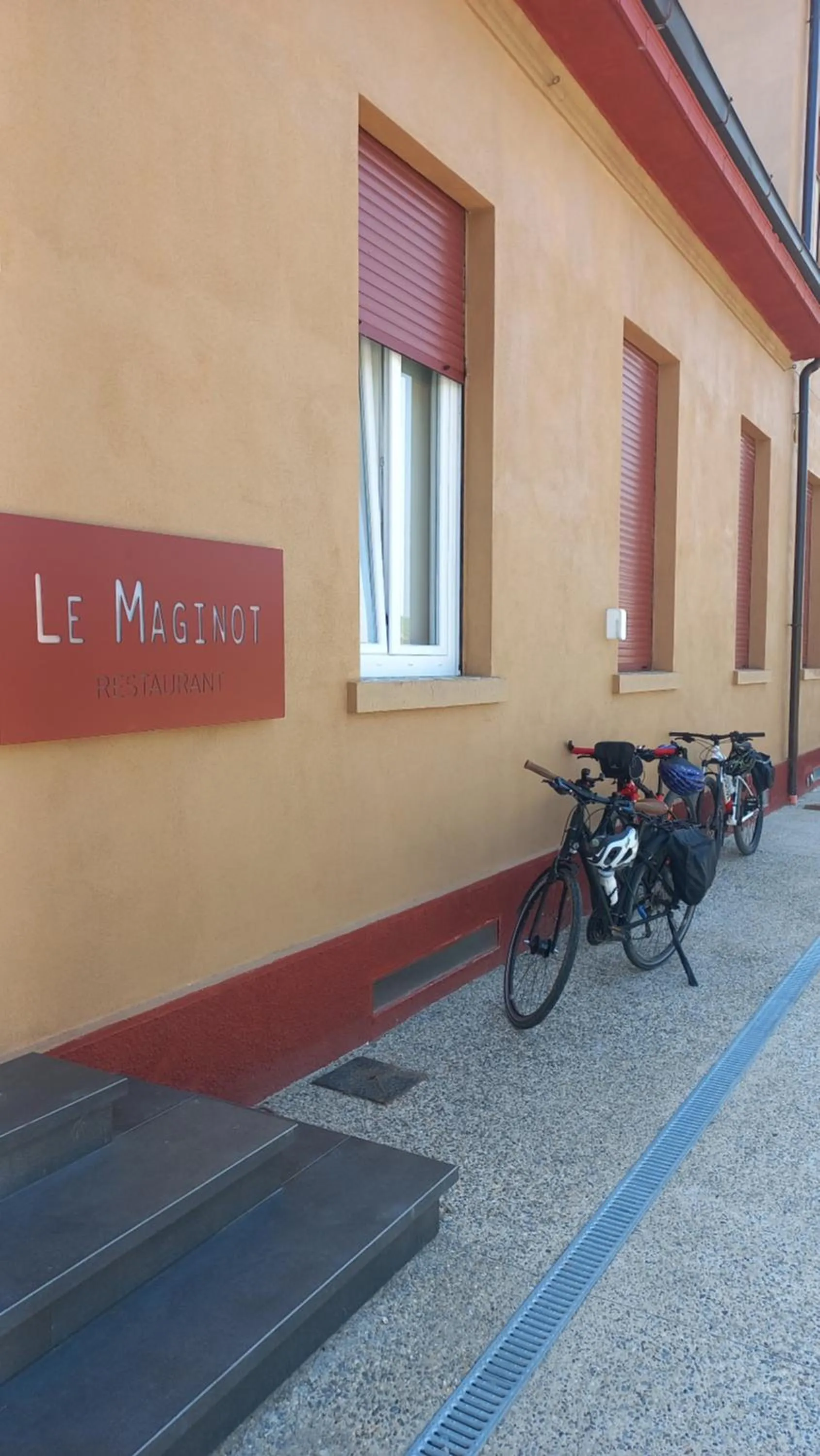 Property building in Le Maginot Relais