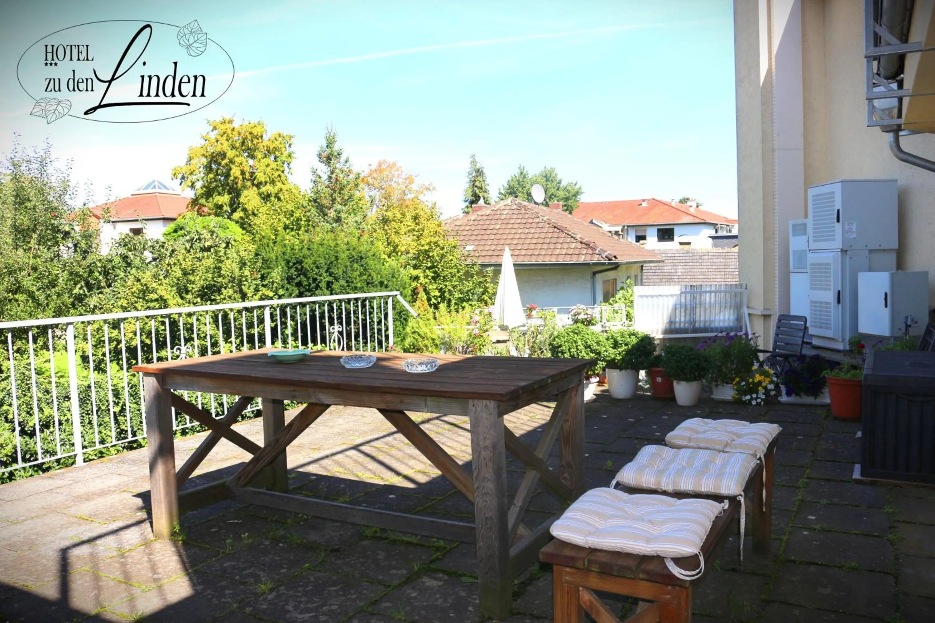 Property building in Hotel zu den Linden