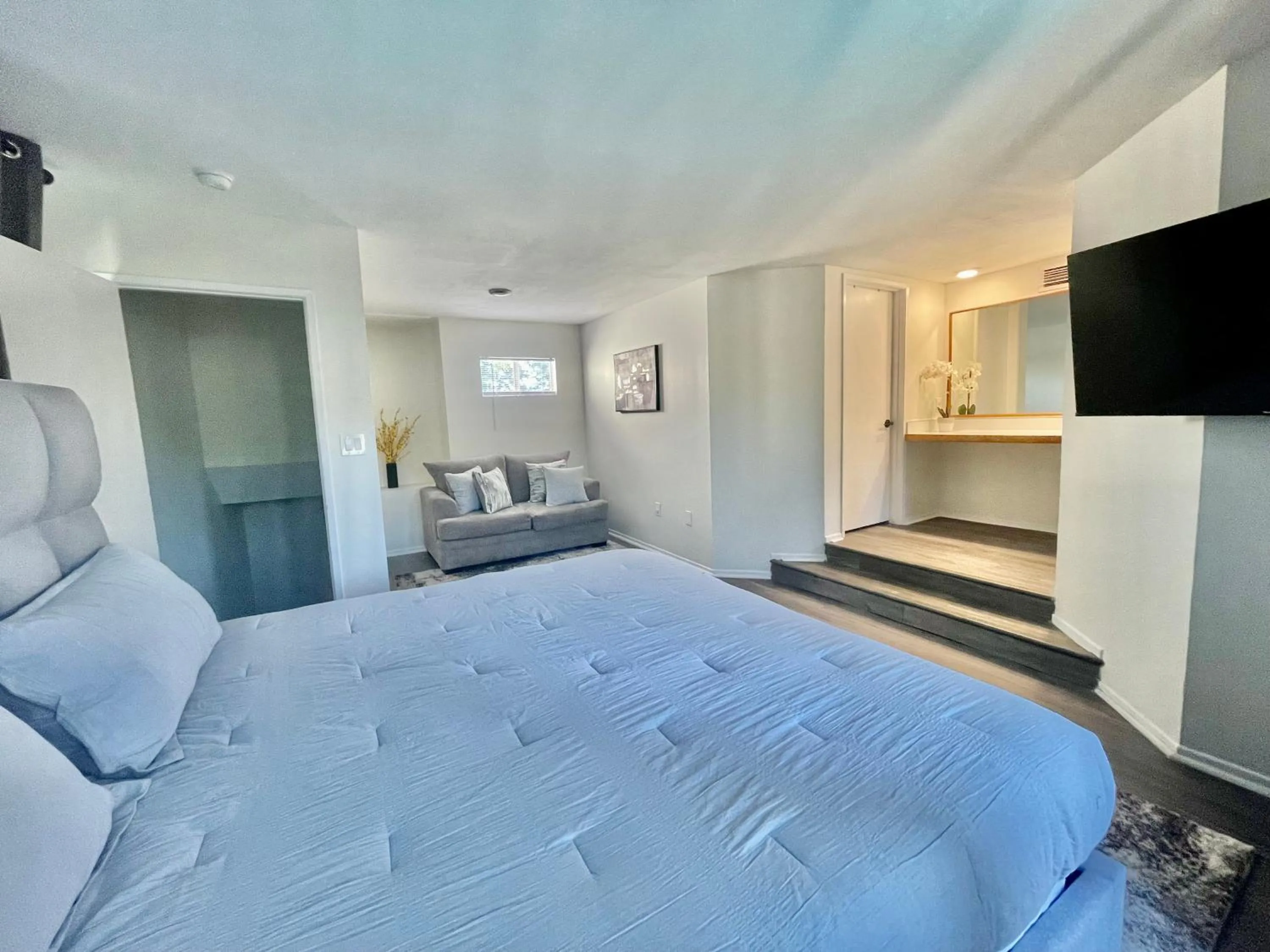 Glendora Pool Home Retreat