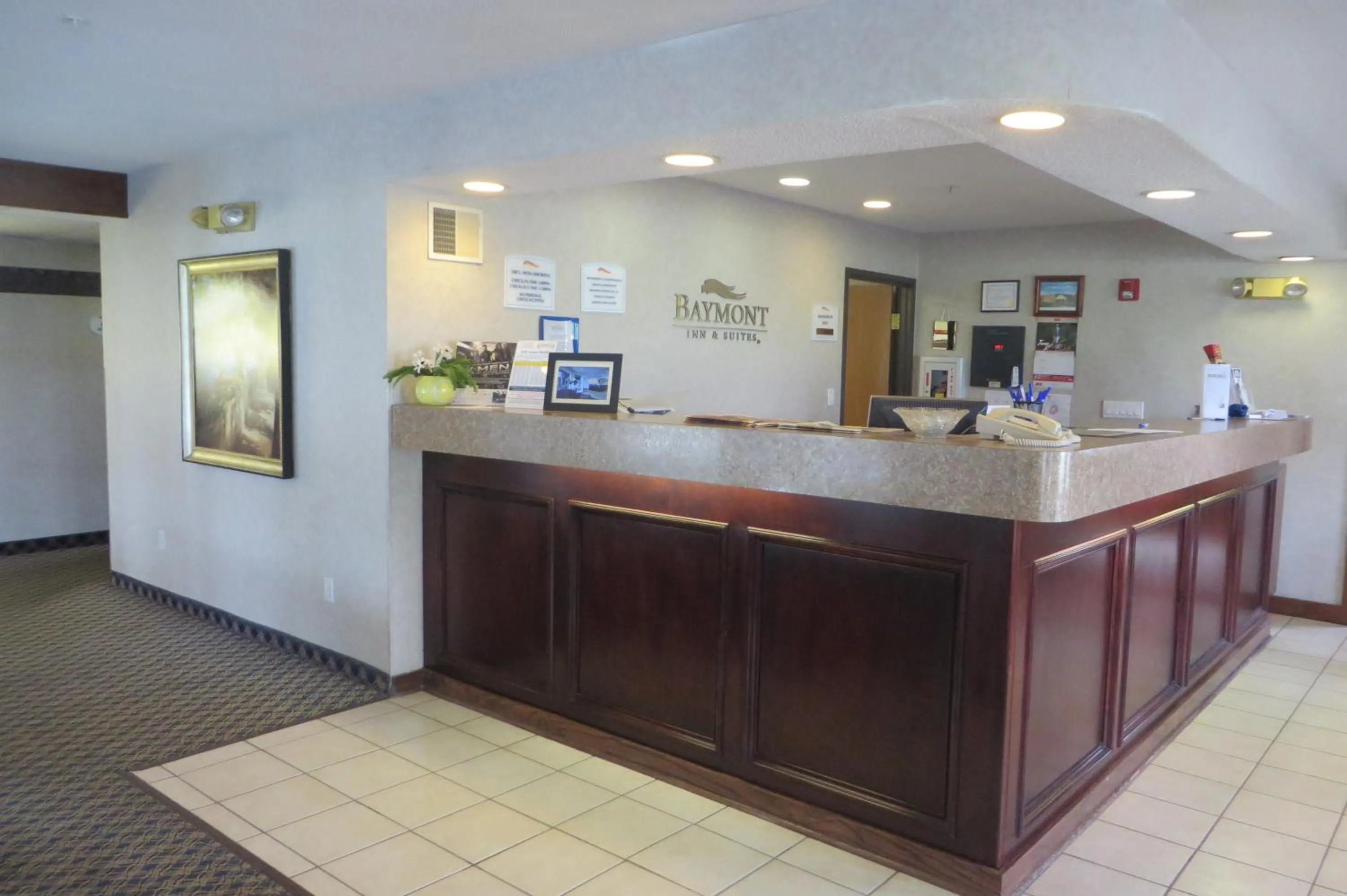 Lobby or reception in Baymont by Wyndham Boone
