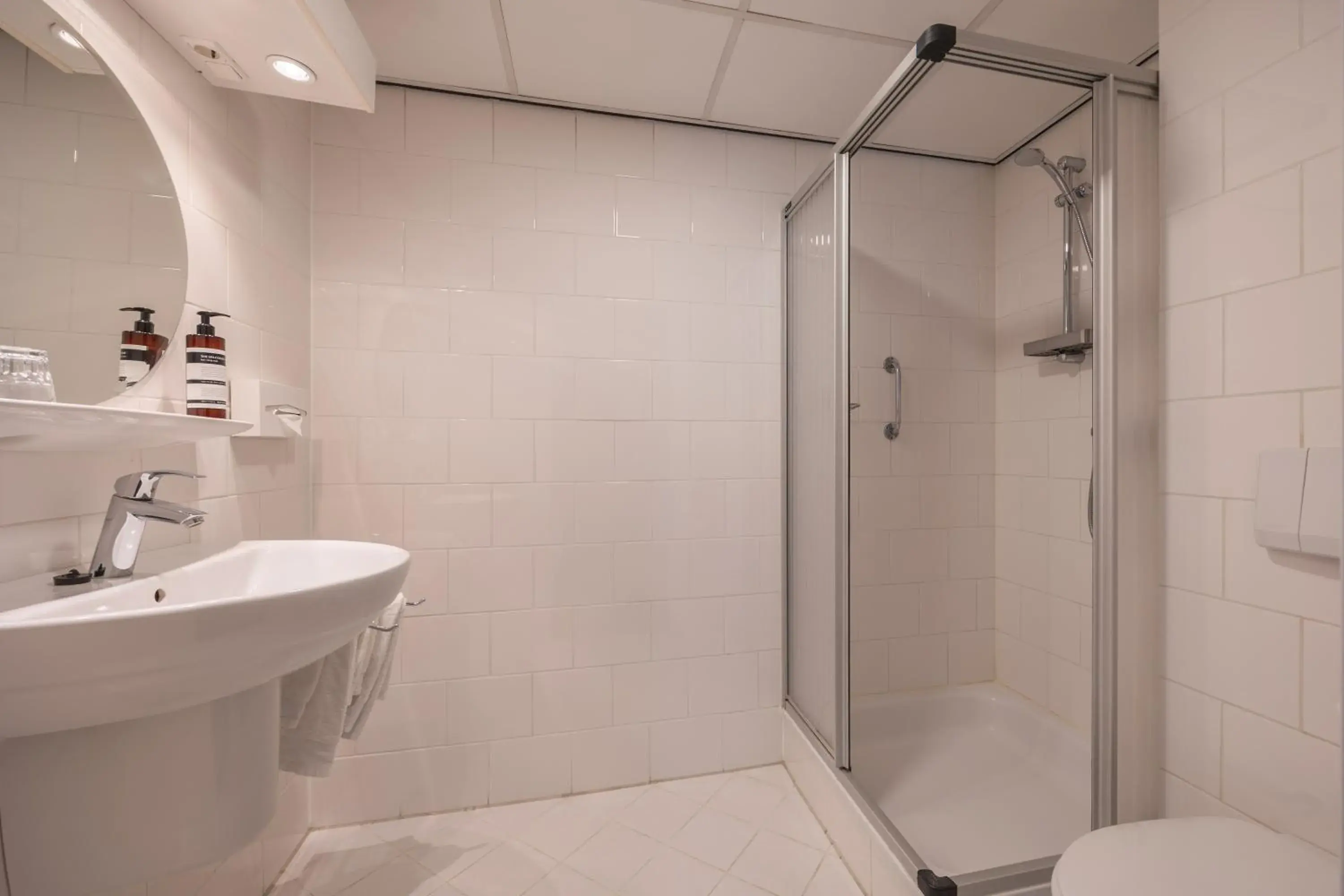 Standard Twin Room in Amrâth Hotel Media Park Hilversum Standard Twin Room in Amrâth Hotel Media Park Hilversum