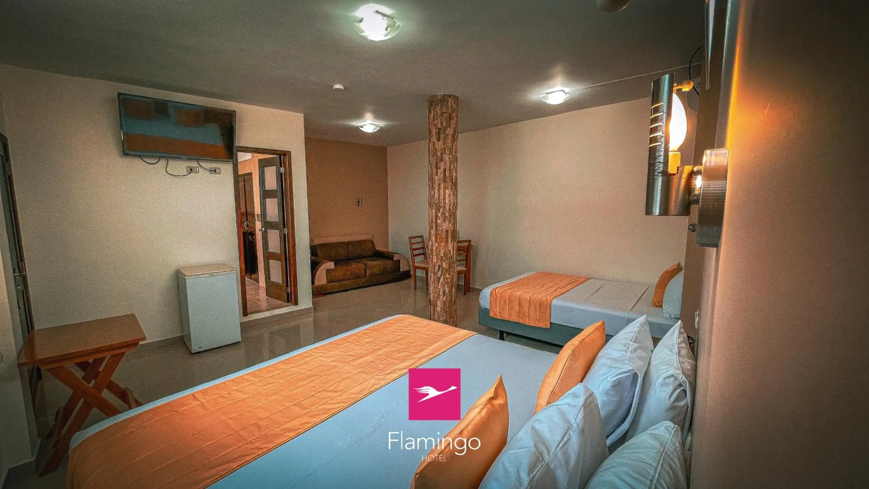 Bed in Hotel Flamingo