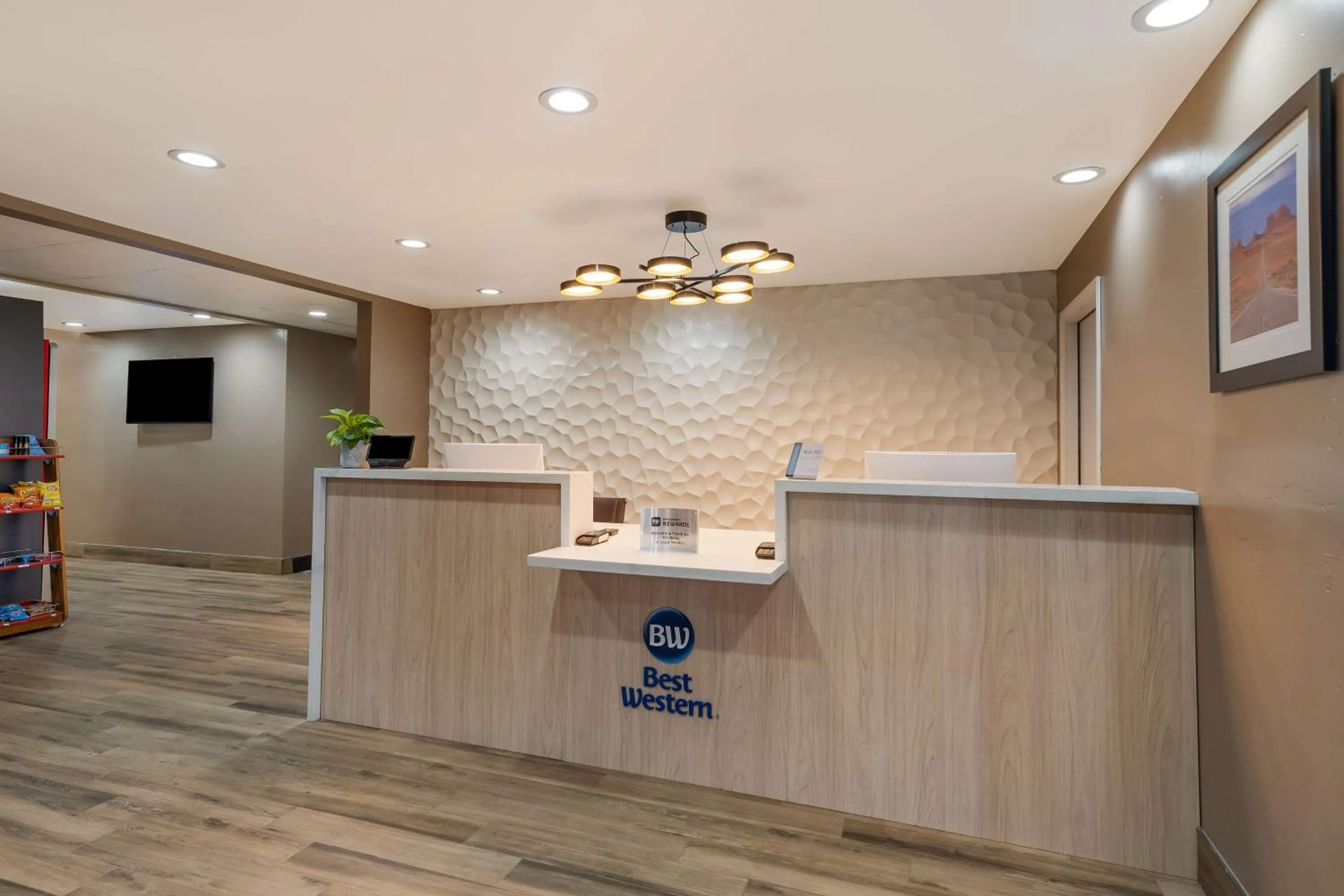 Lobby or reception in Best Western Bellemont Shadow Mountain Inn