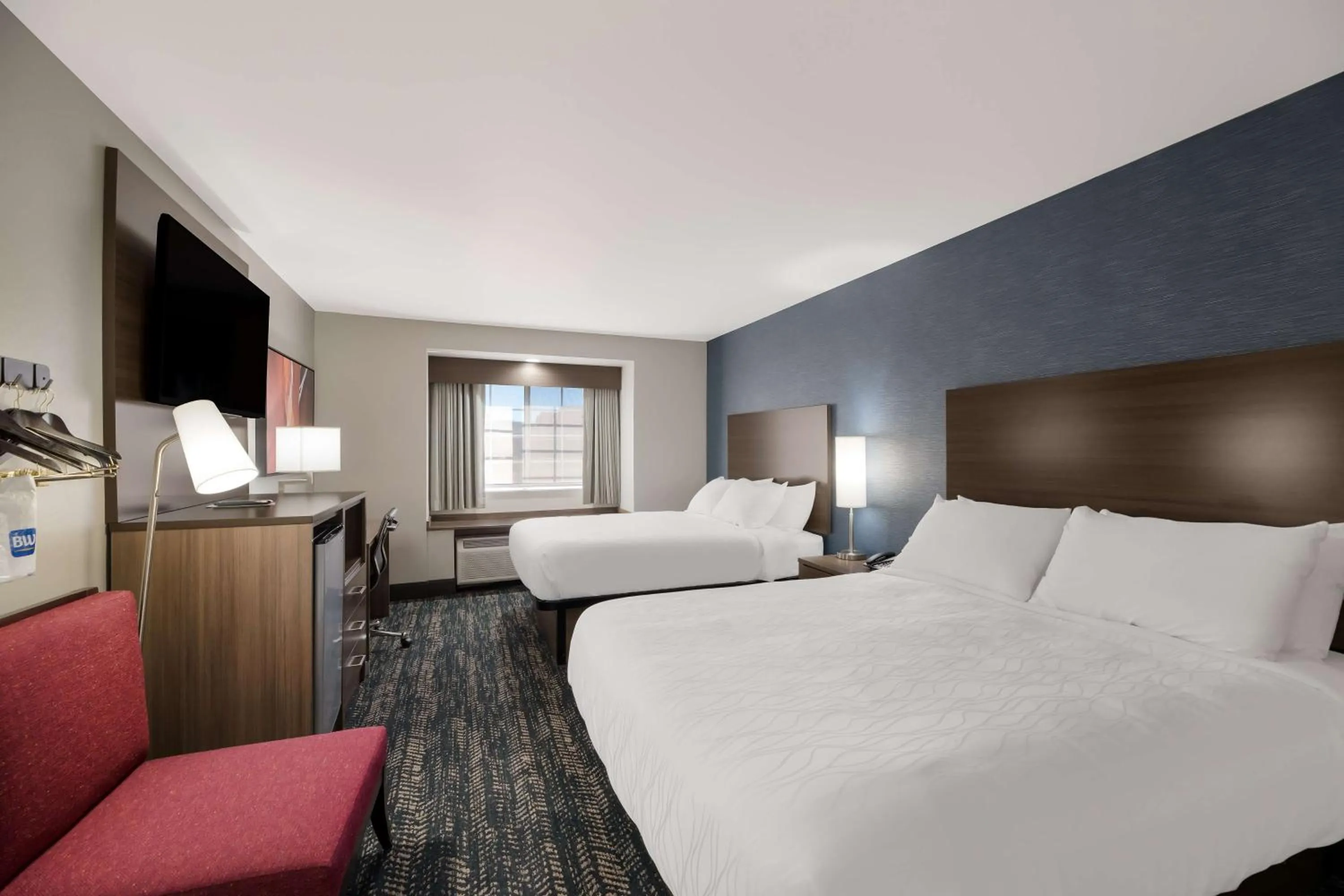 Bed in Best Western Bellemont Shadow Mountain Inn