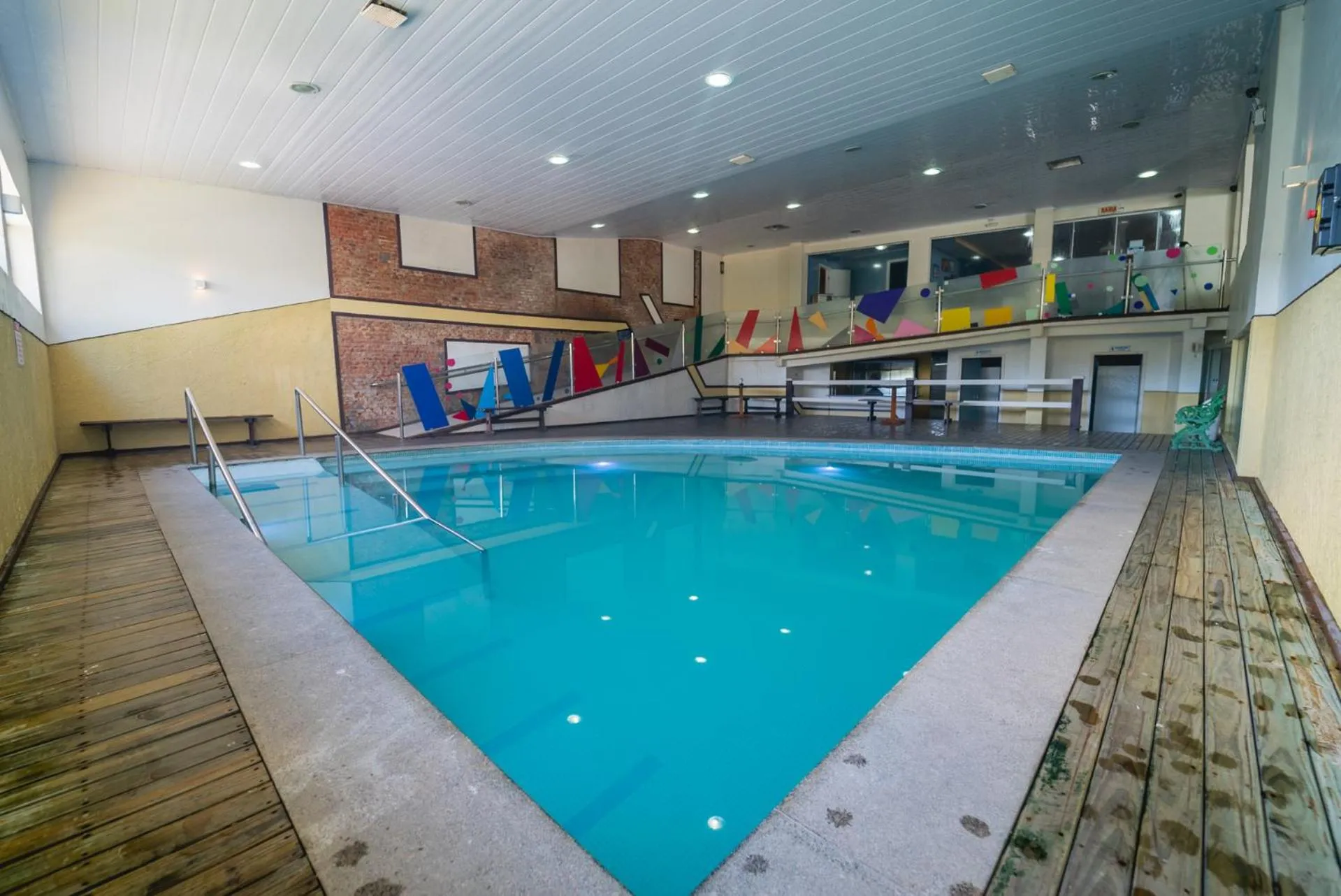 Swimming pool in Hotel Morro dos Conventos