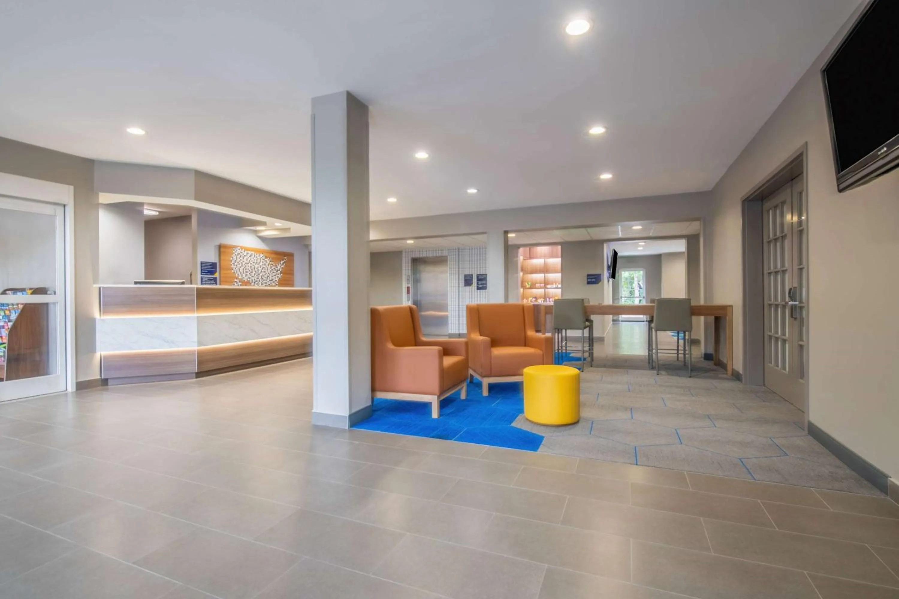Lobby or reception in Microtel Inn and Suites by Wyndham Anderson SC