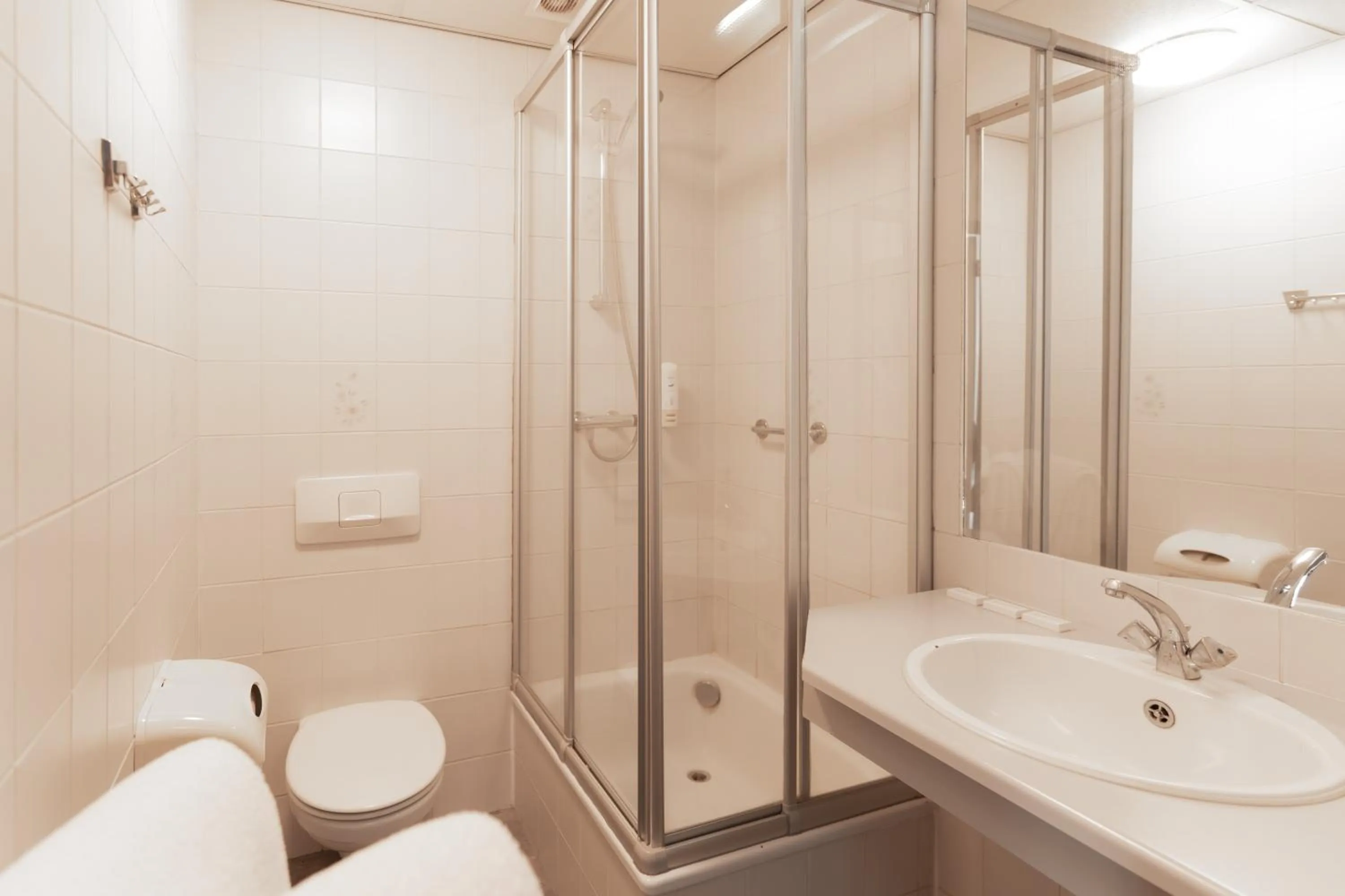 Bathroom in Hotel Restaurant 't Heerenlogement