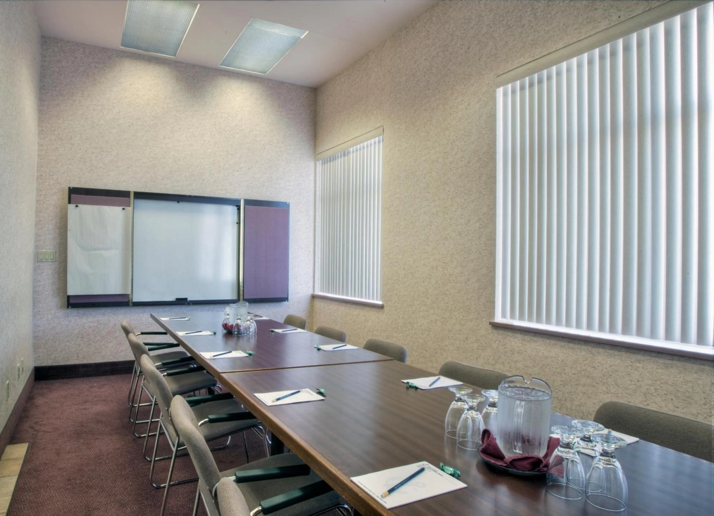 Banquet/Function facilities in Powell River Town Centre Hotel