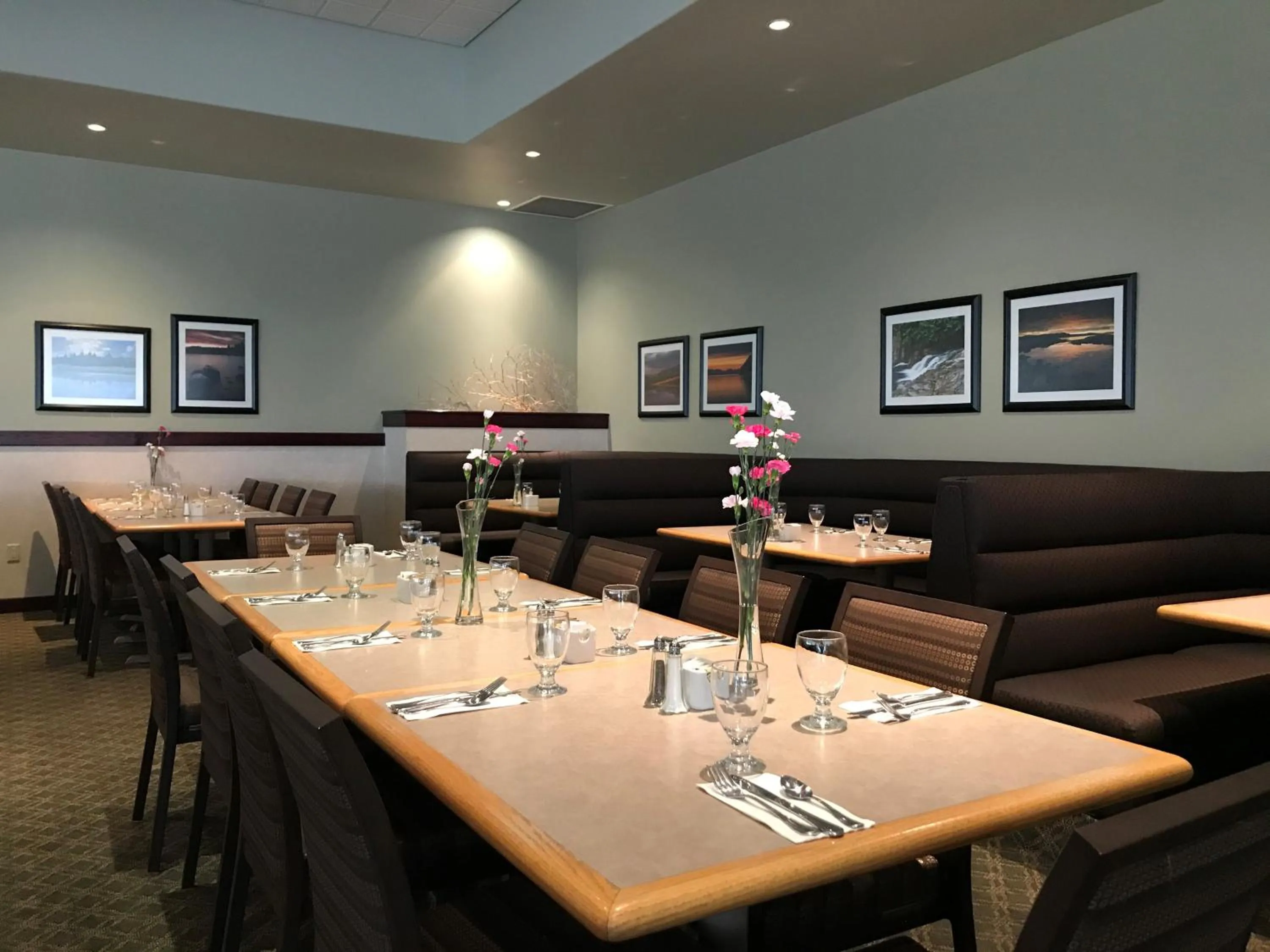 Powell River Town Centre Hotel