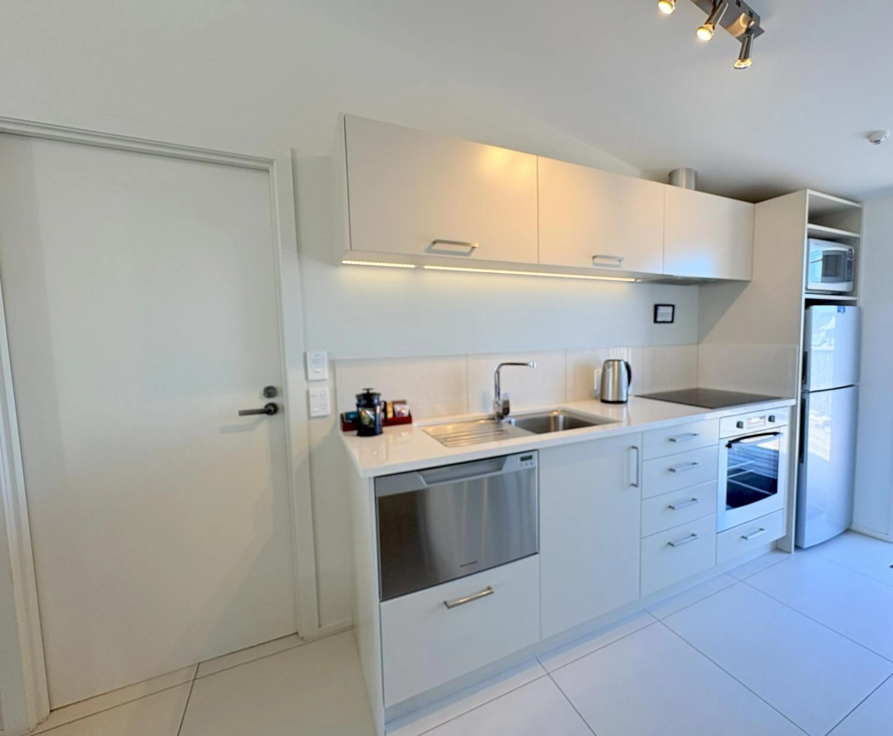 Coffee/tea facilities in Baileys At The Beach