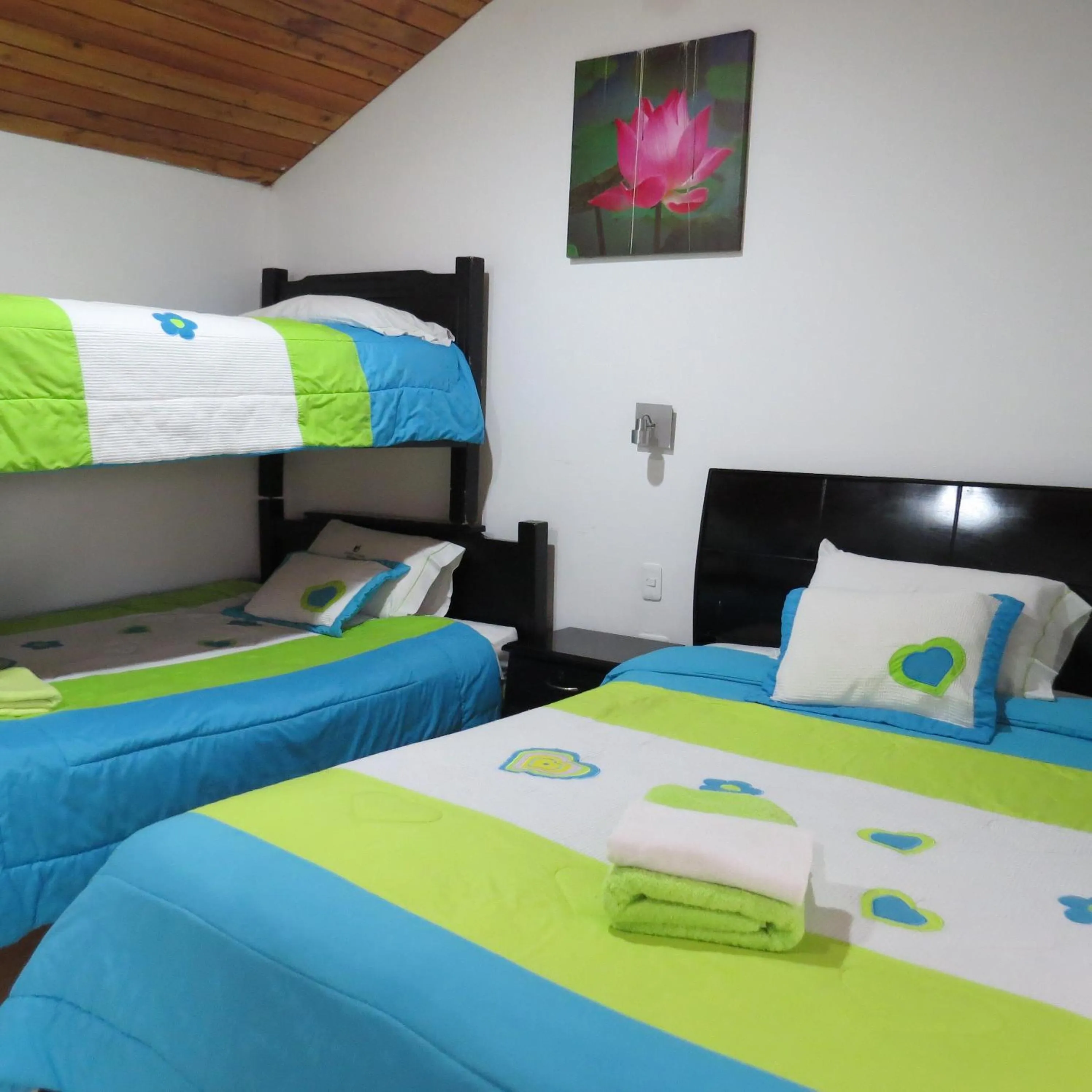 Bed in Hosteria Airport Garden