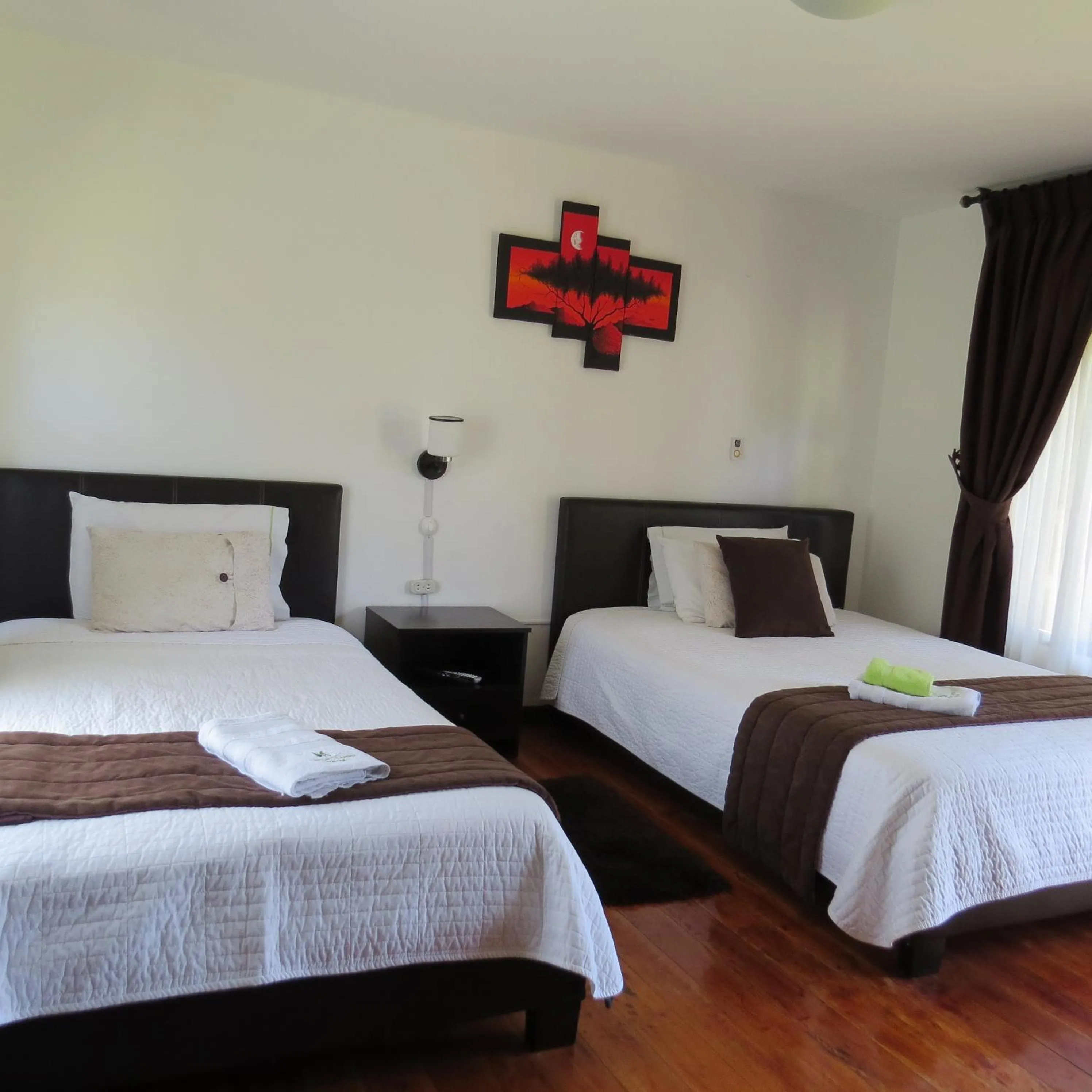 Bed in Hosteria Airport Garden