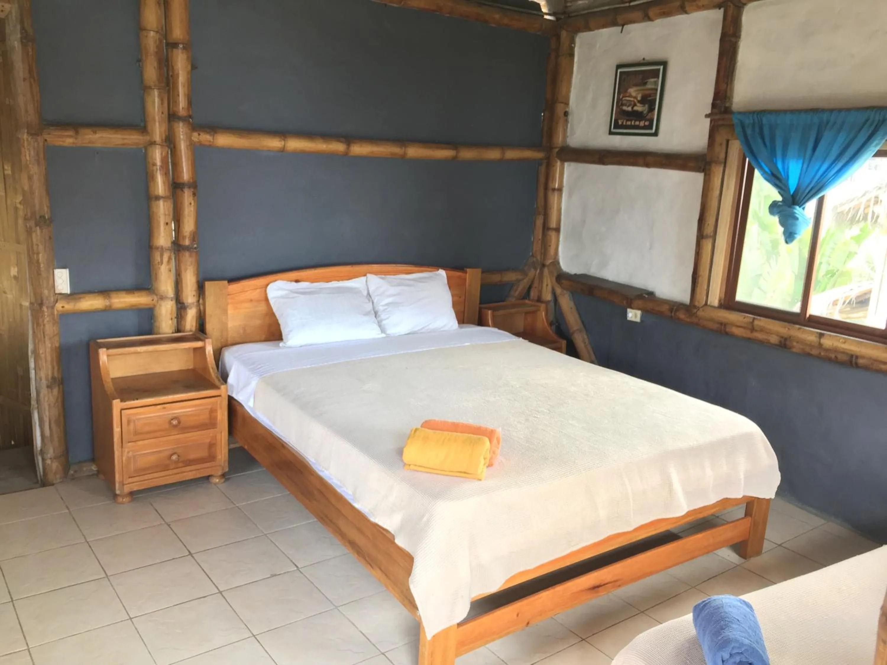 Double Room with Balcony and Sea View - single occupancy in La Facha Hostal Restaurant Surf